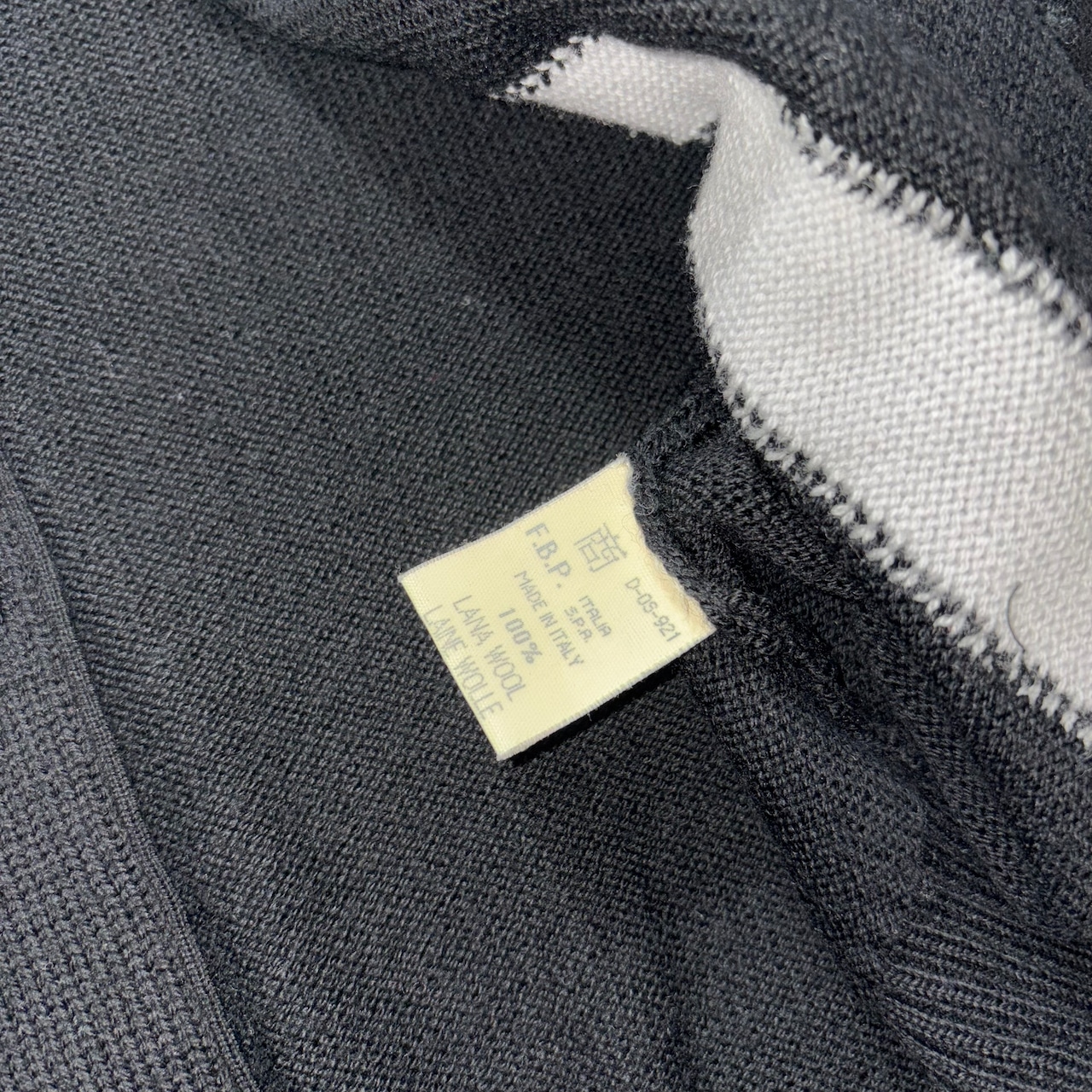 vintage GIANNI VERSACE black cardigan