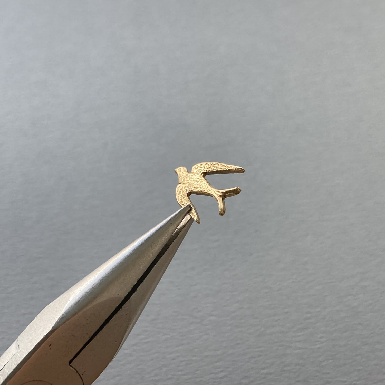 アンティーク　真鍮　幸せを呼ぶツバメ　燕 アンティーク 真鍮 幸せを呼ぶツバメ 燕