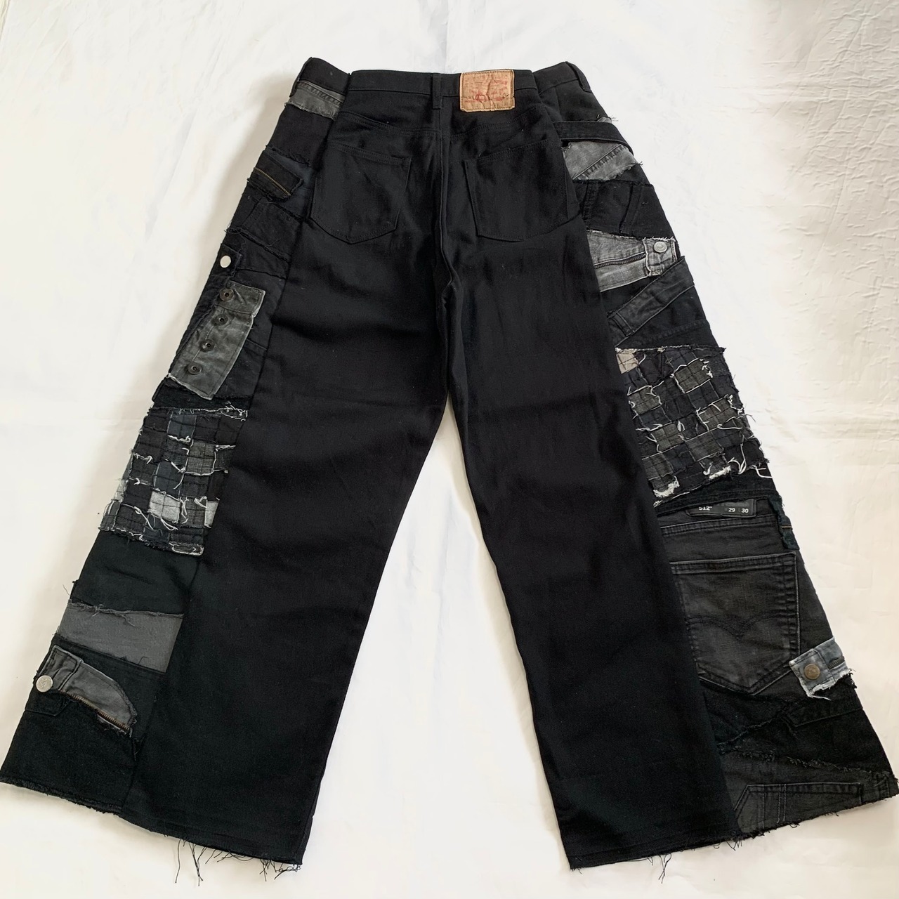 No.302【irregularly denim】再構築 リメイク フレアパンツ | 101NEWYORK