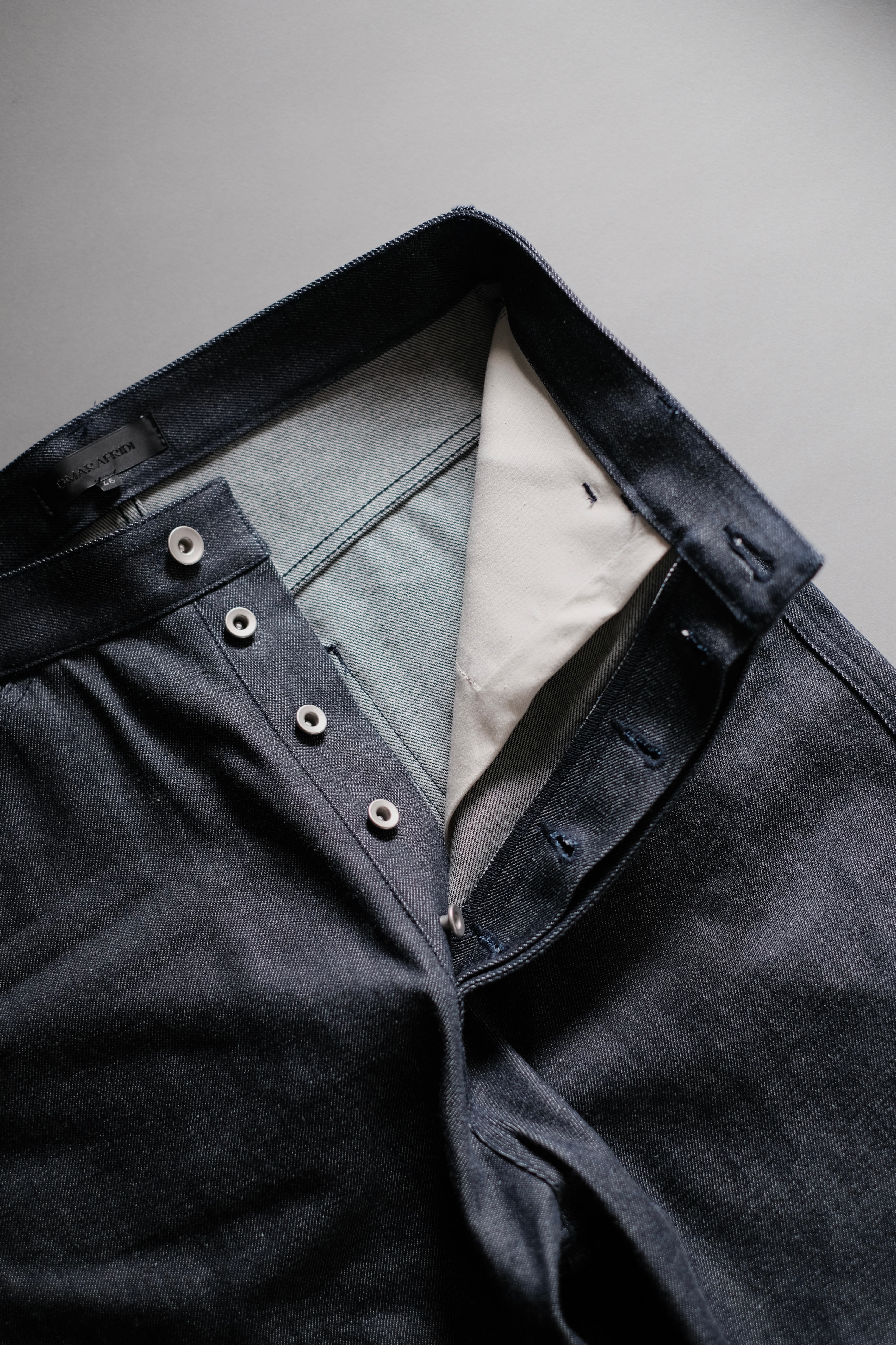 OMAR AFRIDI / 5PKT TROUSERS (RAW DENIM) | LIVING