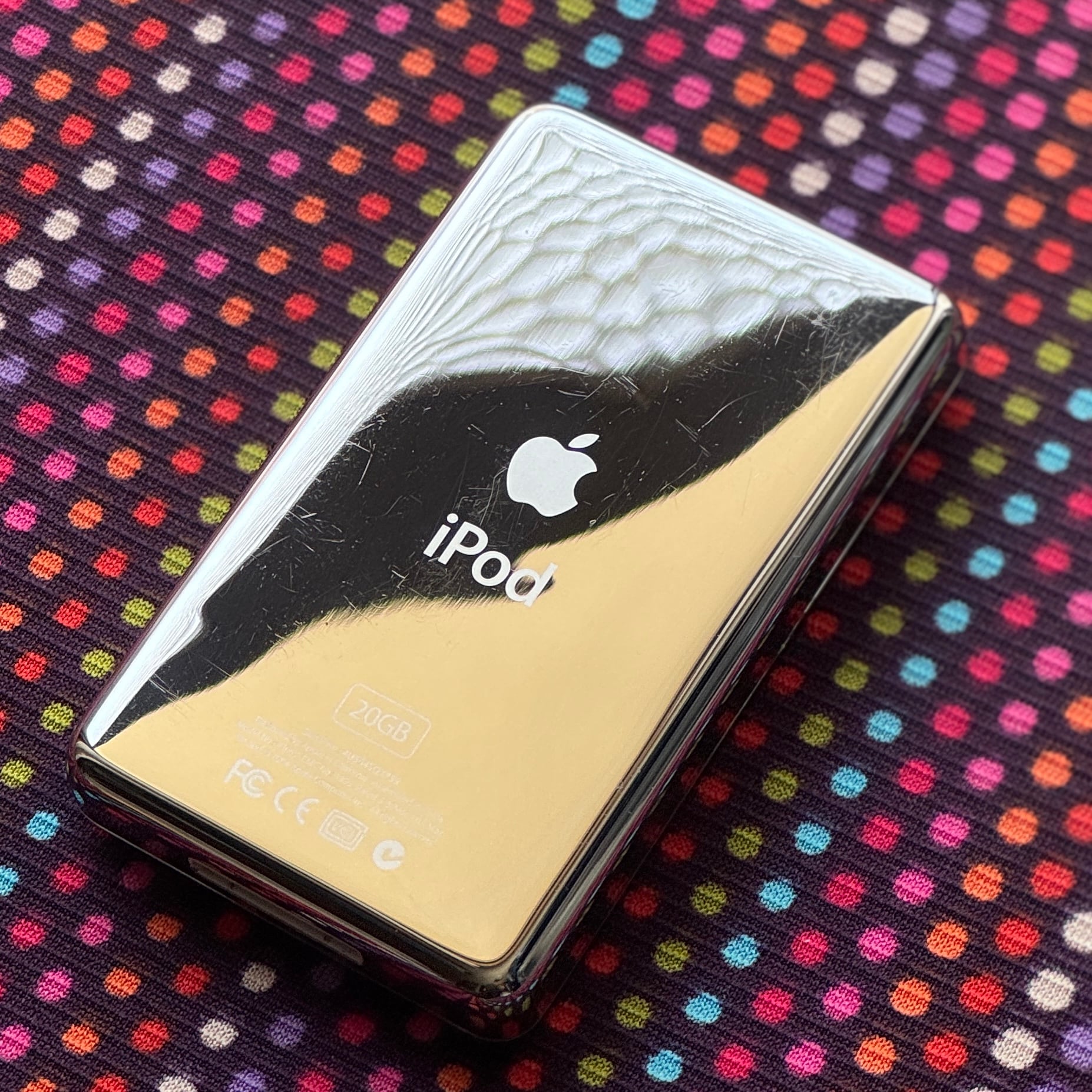 Apple 第4世代 iPod 20GB A1059｜新品バッテリー交換済み | Happy Pod