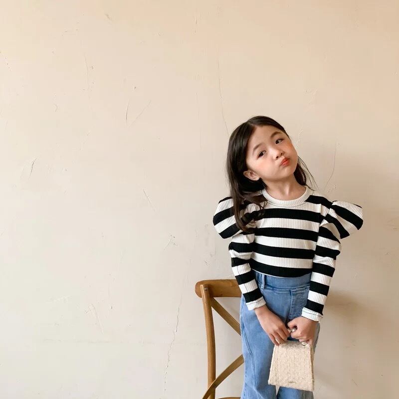 ボリュームスリーブボーダーニットトップス