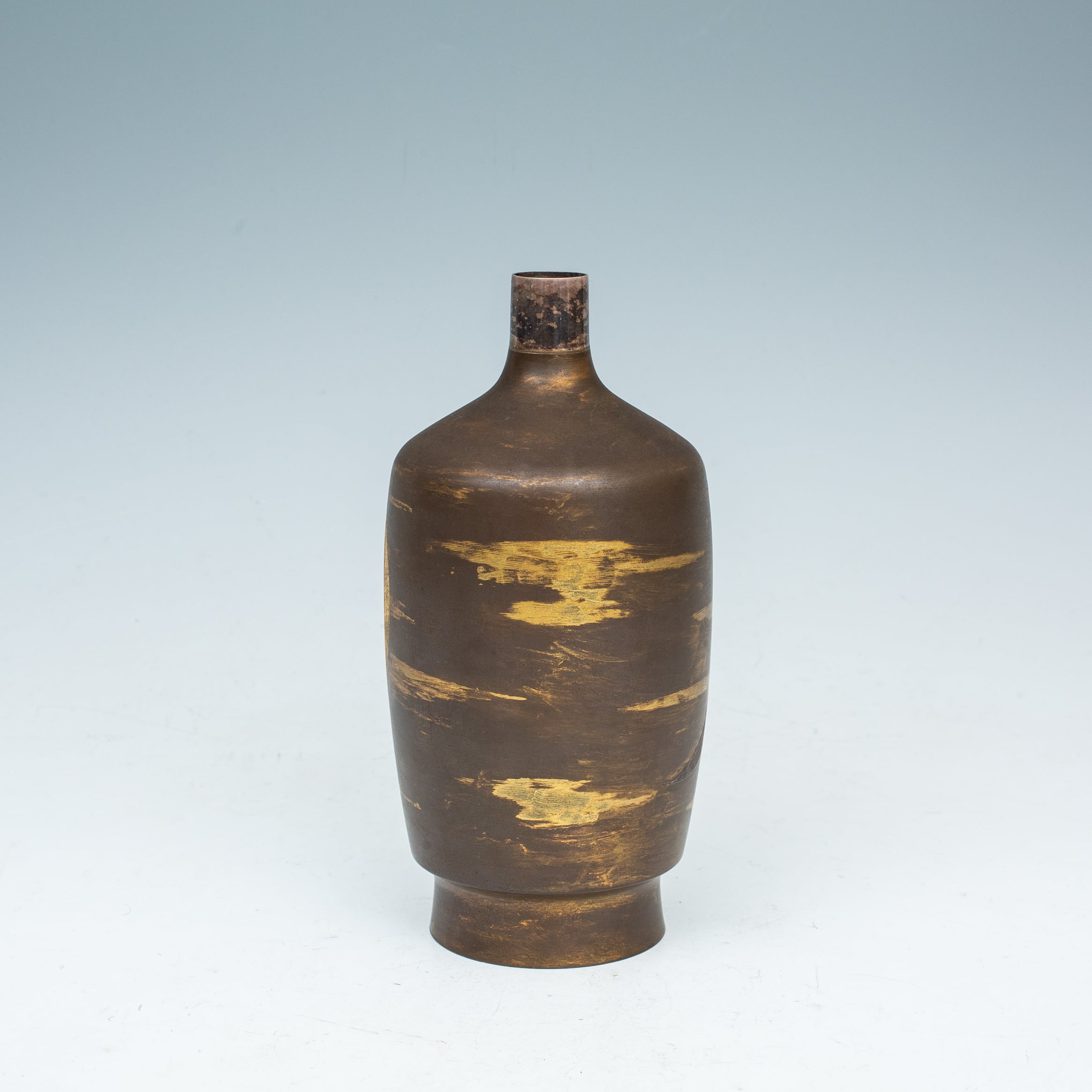 信田洋 素銅彫金 花瓶 日展 金工家 三日月 象嵌 デザイン インテリア