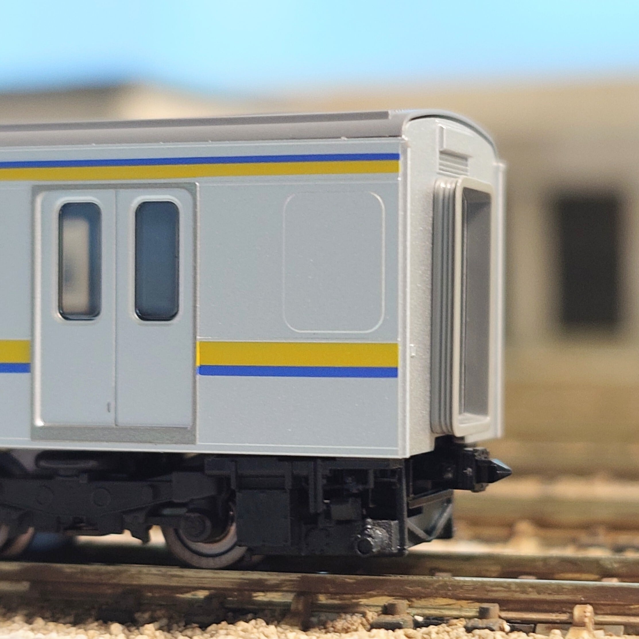 TOMIX 209系2100番台(房総色)」用トイレタンク、車端部床下機器4両分