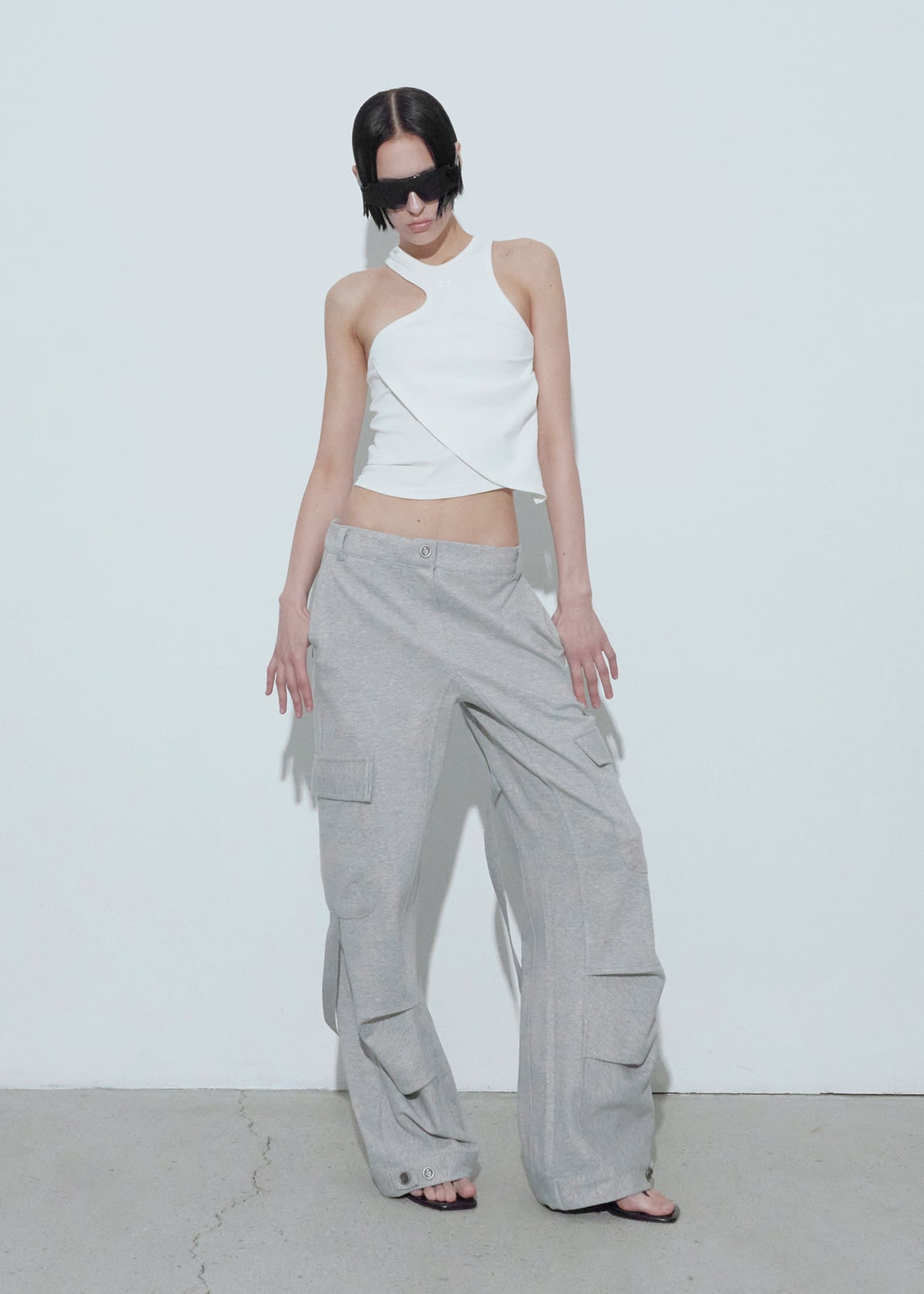 BOHEMIAN SEOUL] STRAP CARGO SWEATPANTS, MELANGE GRAY 正規品 韓国