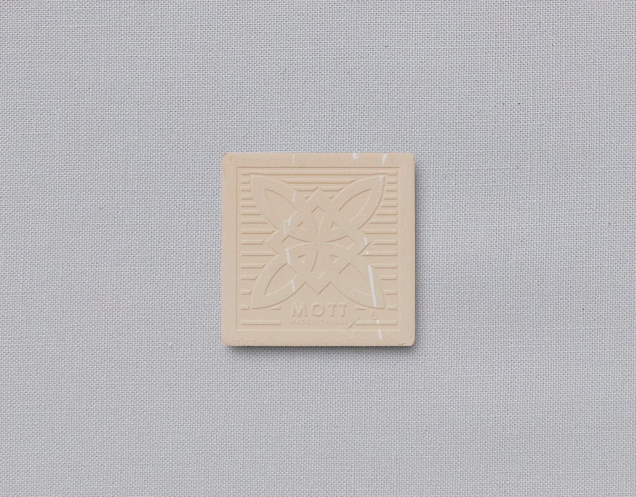 台湾マジョリカタイル「台湾山猫」 | 茶嘉葉