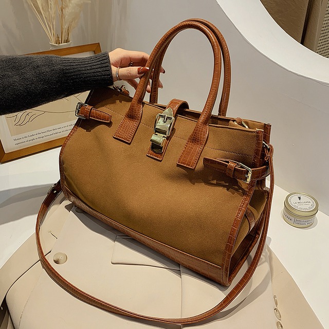 スタンダードオータムウィンター レトロ 秋物 冬物 ハンドバッグ メッセンジャーバッグ 手作りハンドバック47106095138