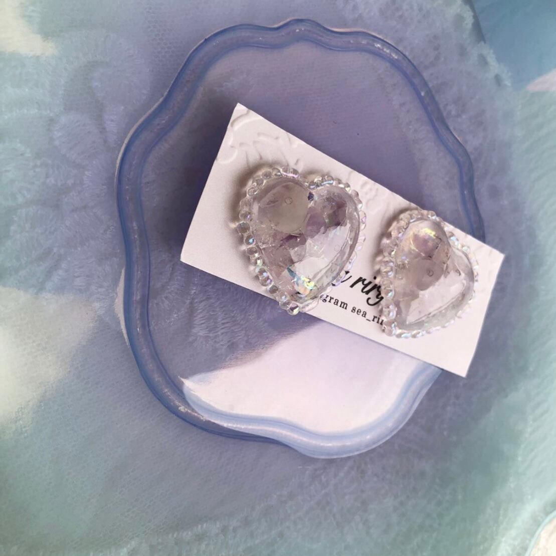 no.828 アメジストのハートピアス 天然石 クリア オーロラ ファル