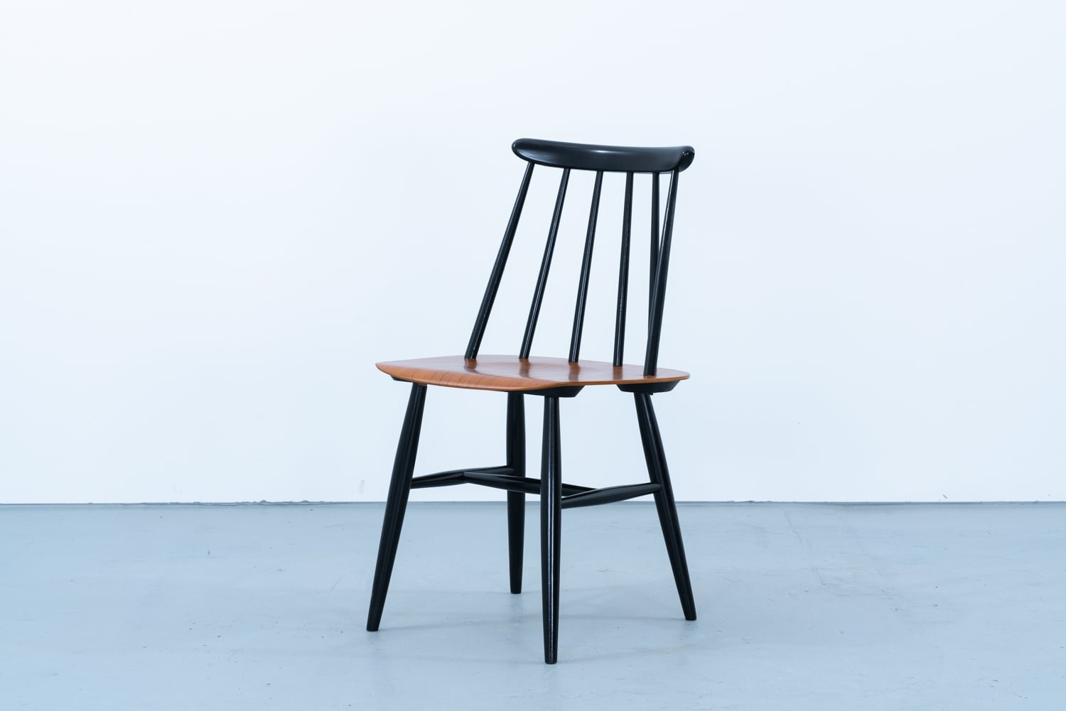 Ilmari Tapiovaara | Fanett chair | kaikki gallery | 北欧