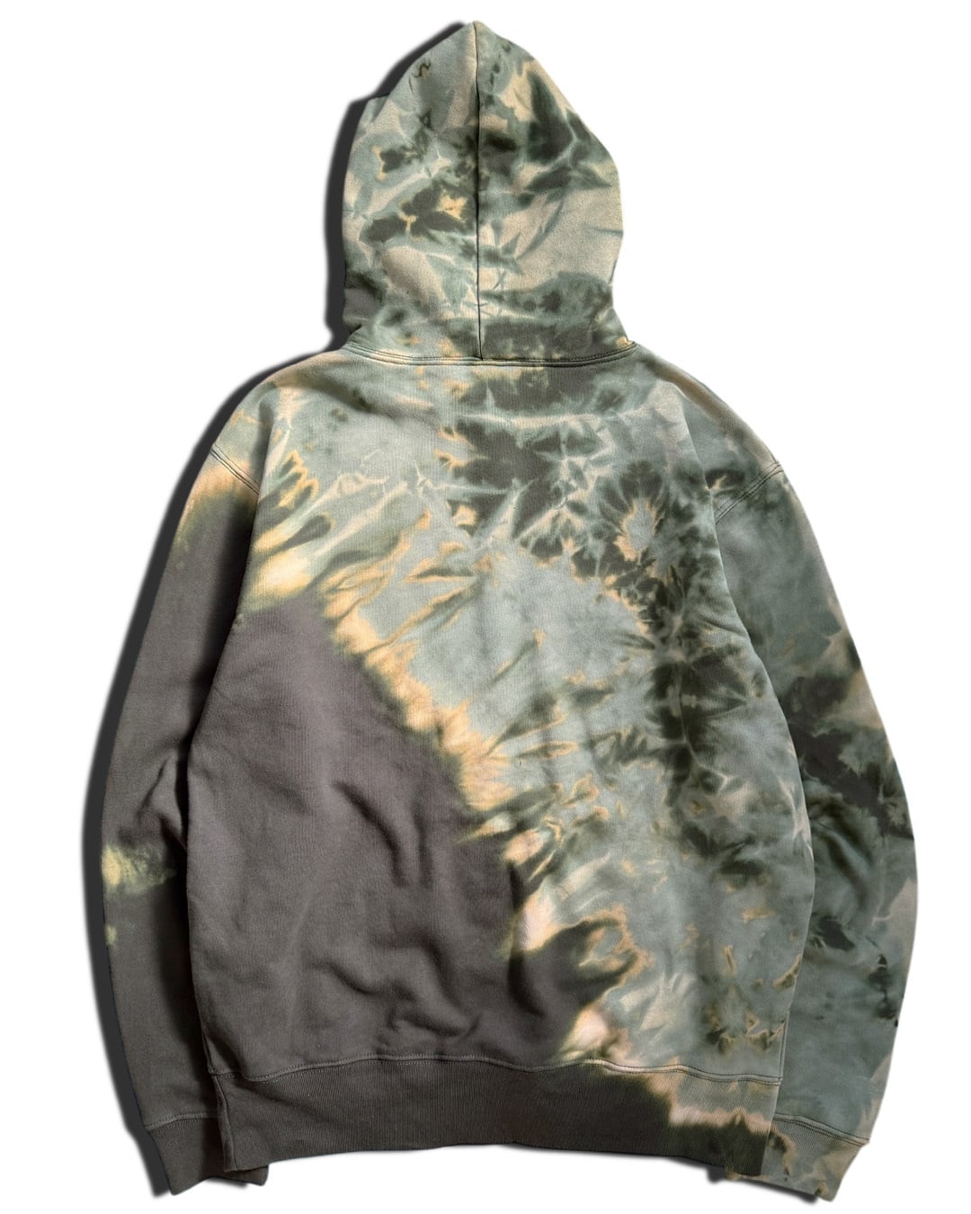 数量限定販売 / 最短即日発送】ブリーチタイダイスウェットプル