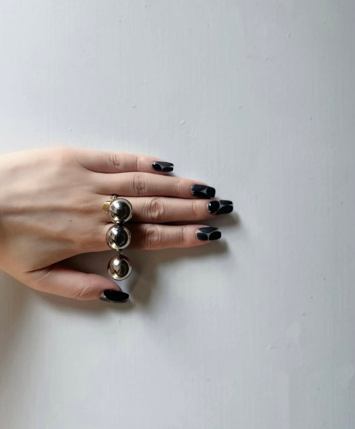 FUMIE=TANAKA – triple ball ring (SILVER) | Savvy（大分市セレクト