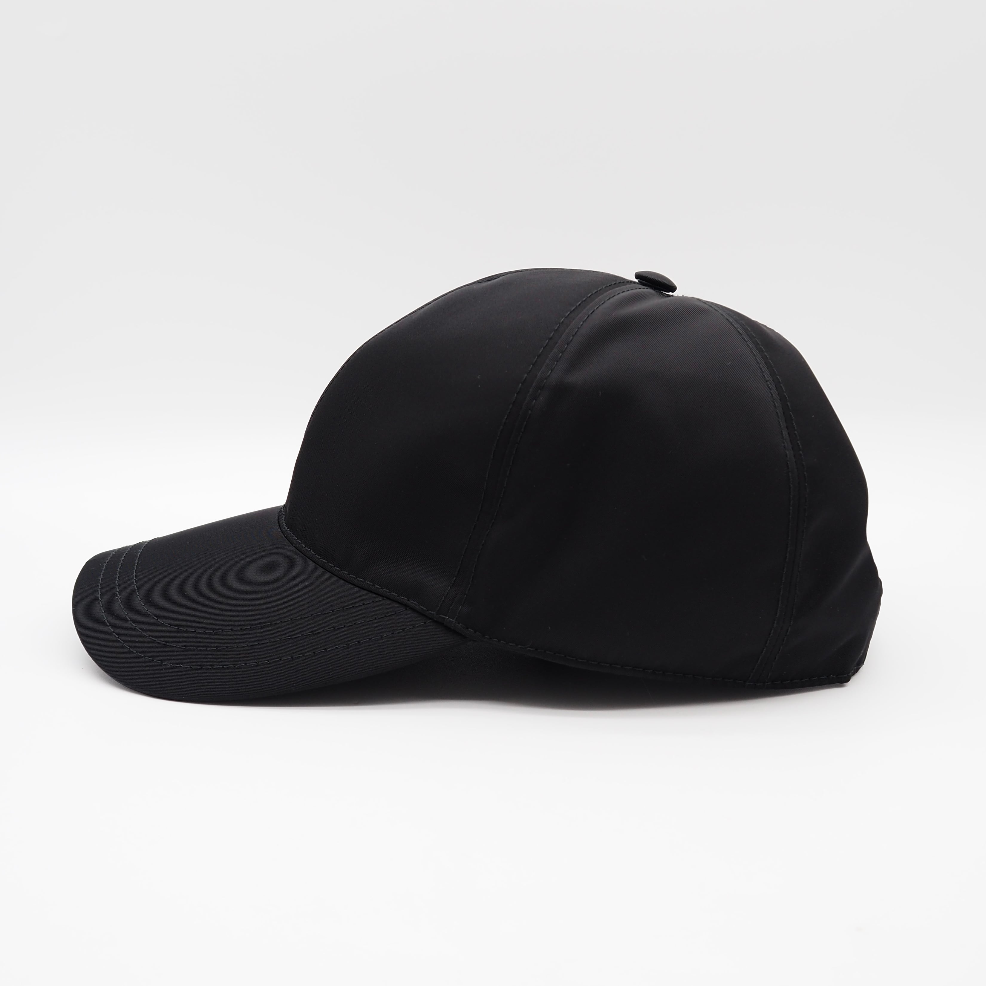 現行品】PRADA Re -Nylon ベースボールキャップ 帽子 ブラック プラダ