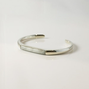 HISUI 'SHIKAKU'  / Bracelet (White)