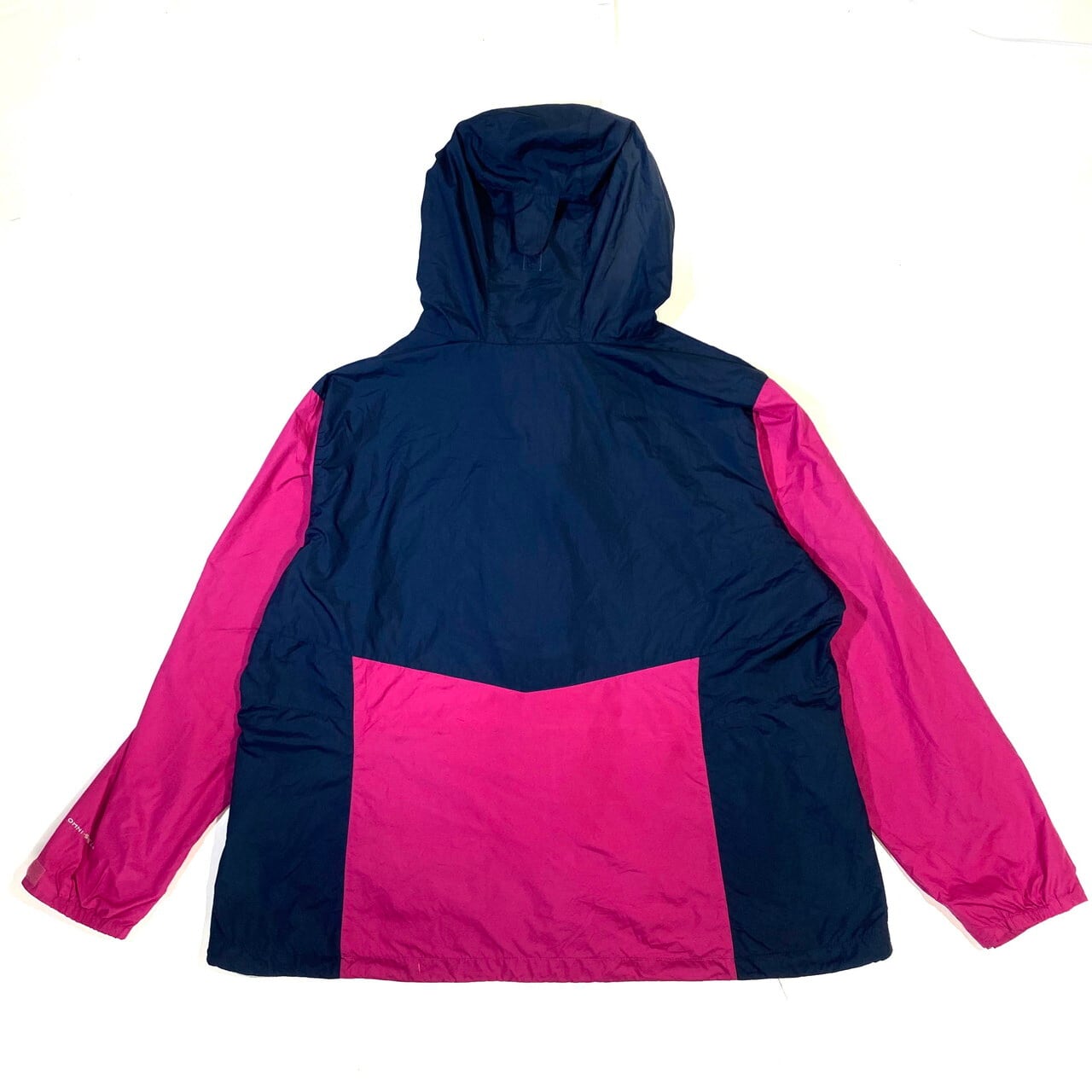 グッドカラー Columbia コロンビア Omni Tech オムニテック ナイロンパーカー レディース2xl ネイビー ピンク 古着 アウトドアジャケット Ws22 50 Cave 古着屋 公式 古着通販サイト