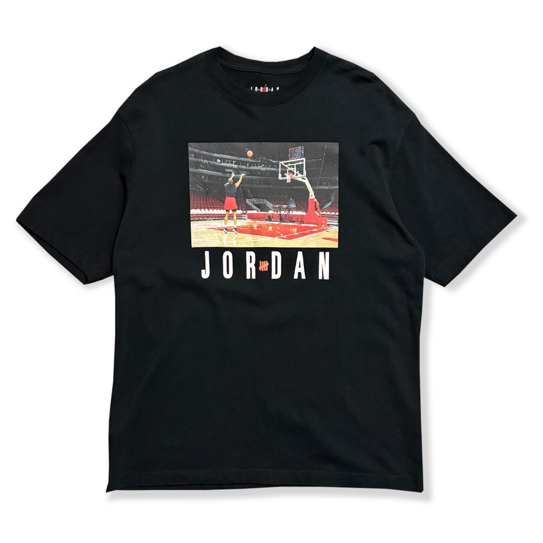 JORDAN BRAND × UNDEFEATED Printed T-shirt.
