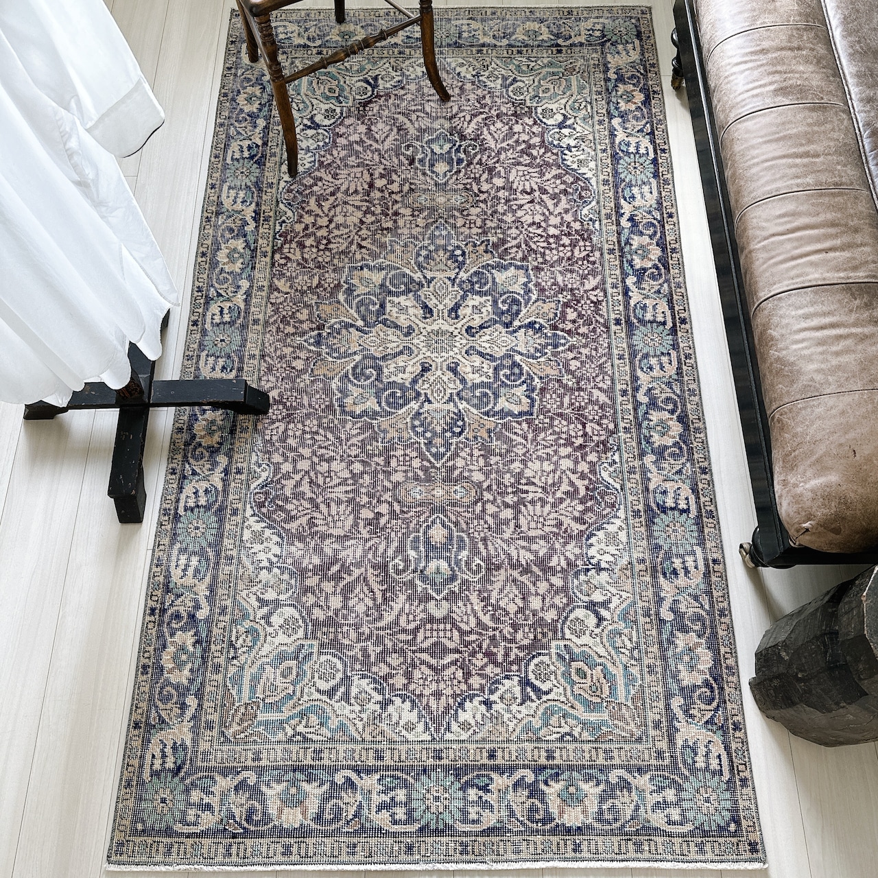 トルコ ヴィンテージラグ TR050 | イスパルタ | 110cm × 202cm