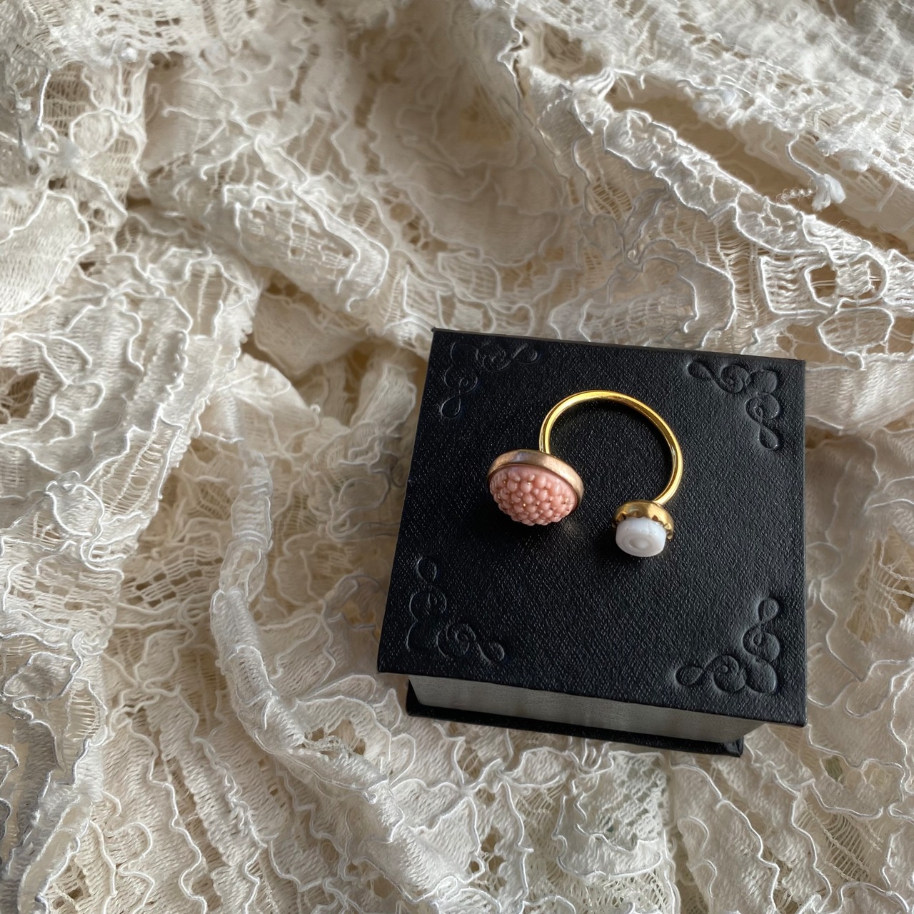 モモ・ホウセキ商会　No.33