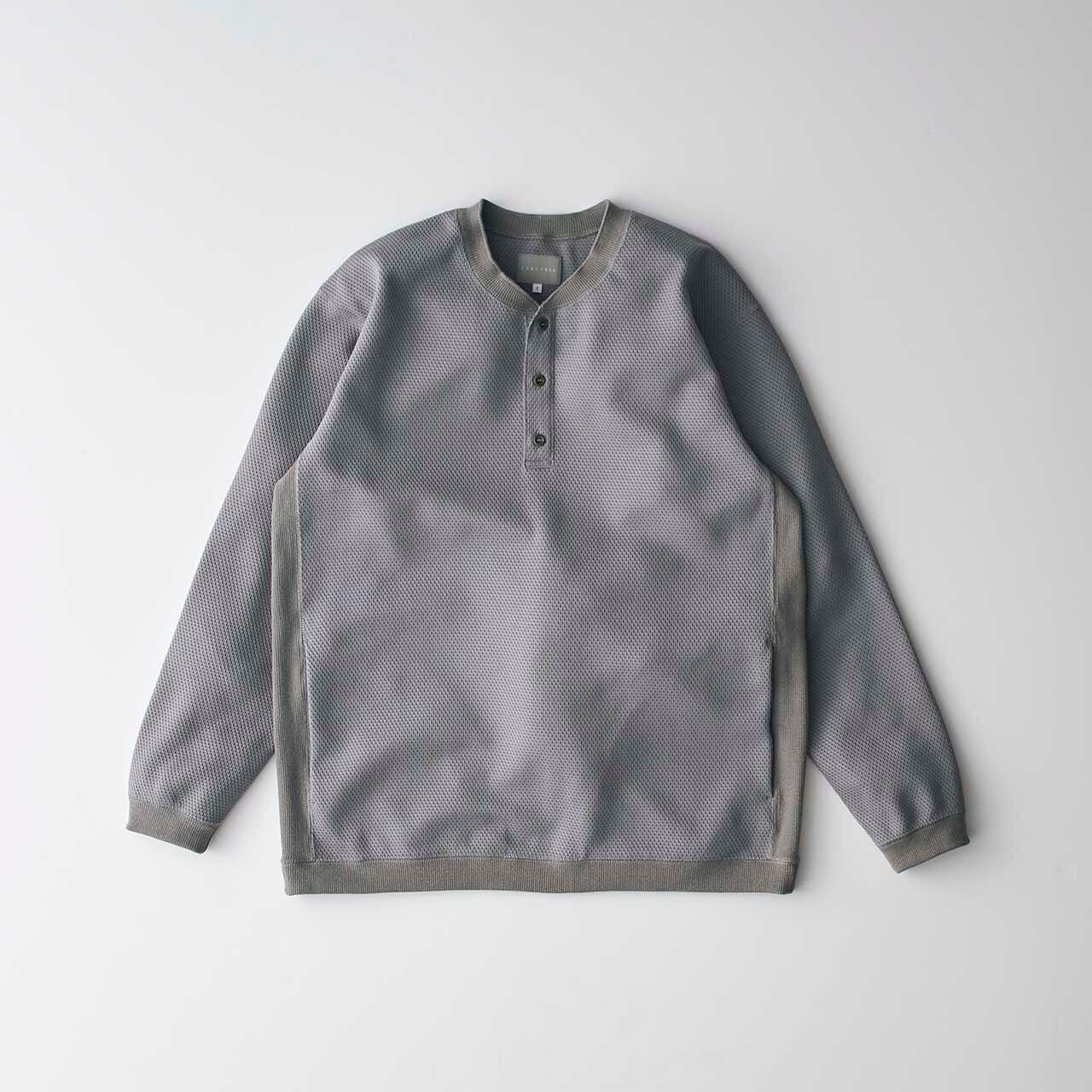 CURLY&Co./HONEYCOMB HENRY-NECK TEE