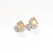 10月誕生石！シンプルなデザイン！シルバー オパール ピアス(S) simple silver series