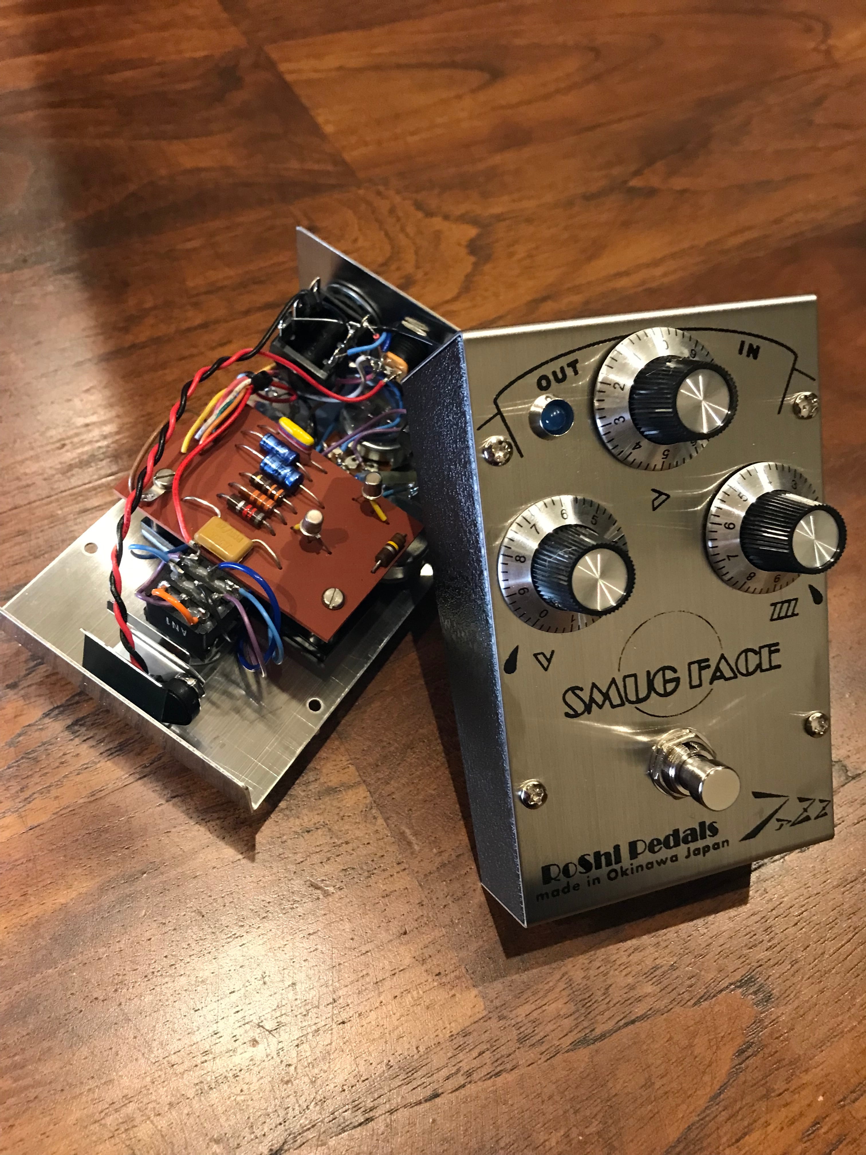 RoShi Pedals SMUG FACE Si / fuzz face