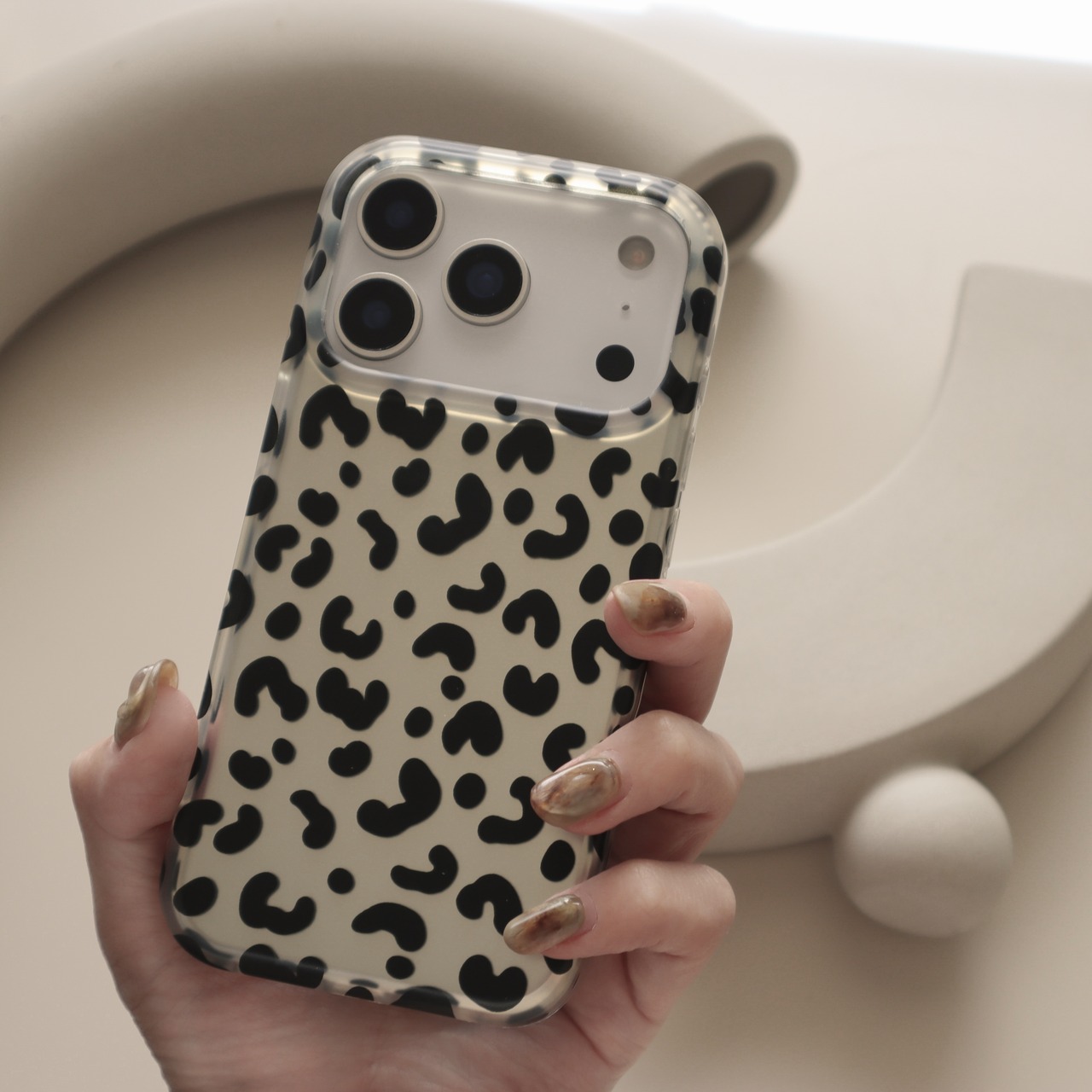 ［ phone case ］mat leopard