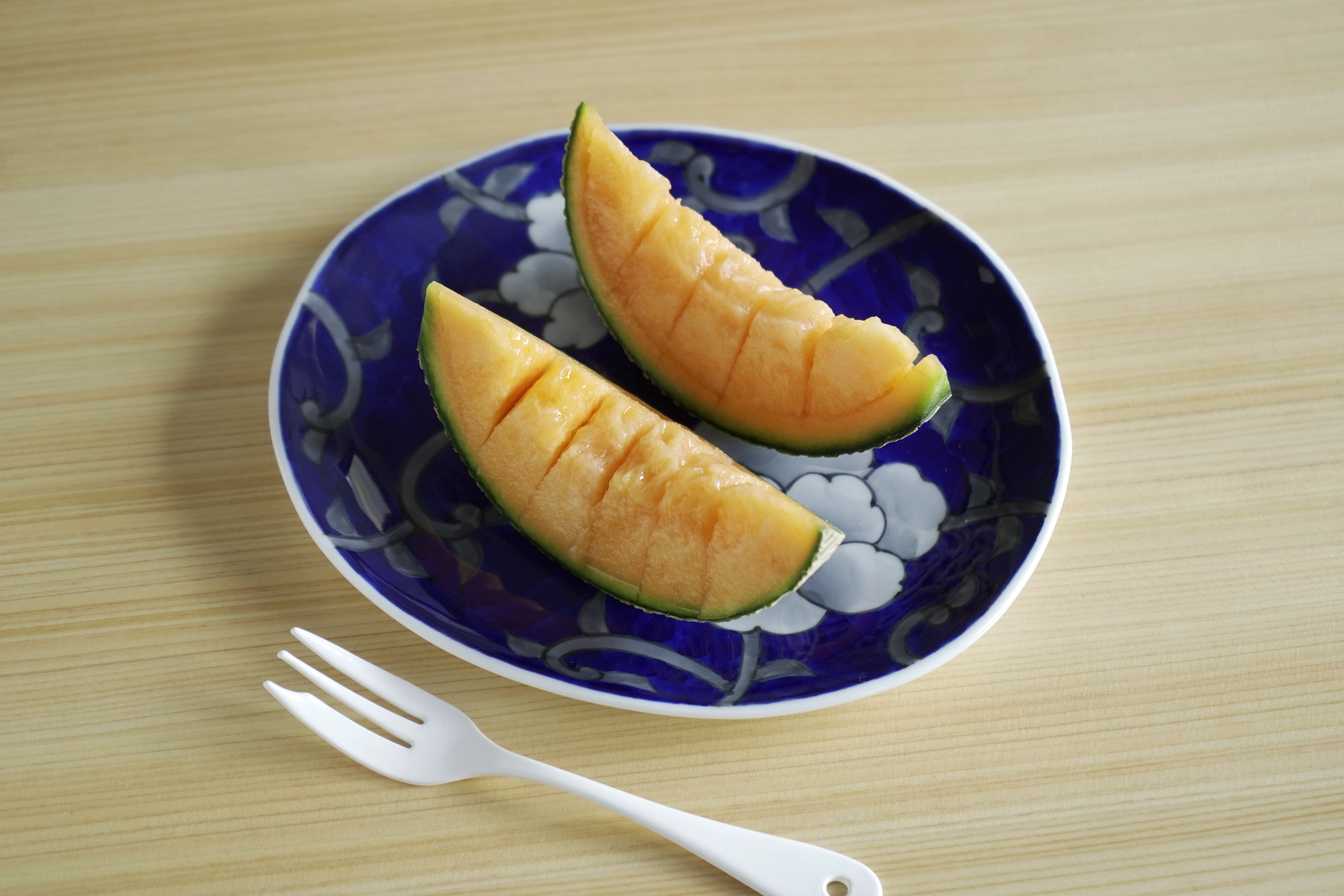 牡丹唐草パン皿 納期最長2ケ月 | 有田焼～花の器～泰山