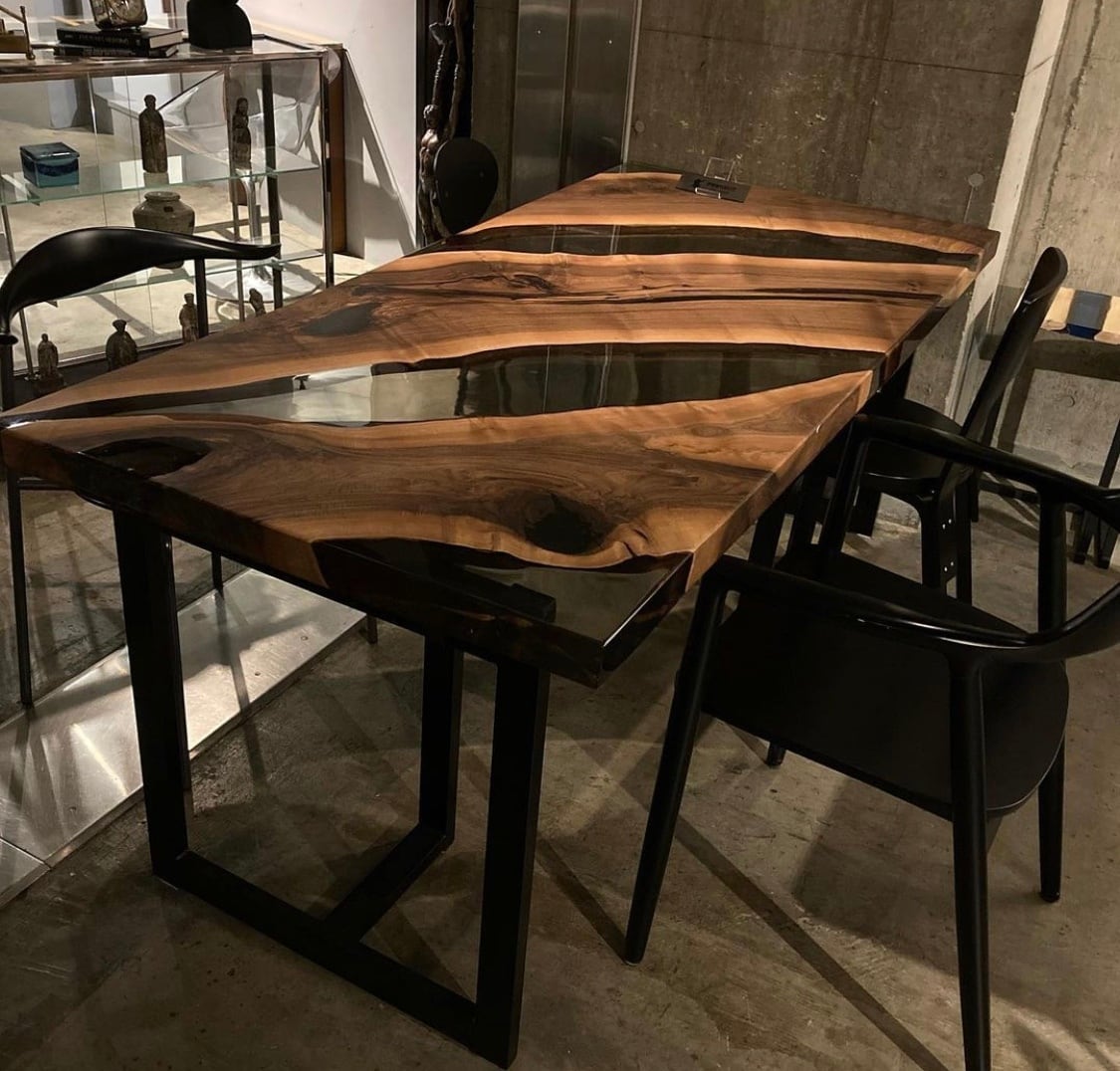 resin×walnut dining table/レジン×ウォルナットダイニングテーブル | Canreate（キャンリート） powered by  BASE