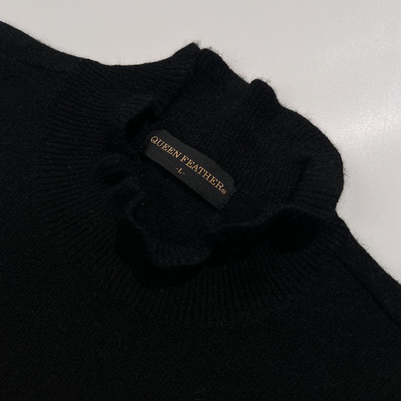 カシミヤ100% QUEEN FEATHER 花柄 襟デザイン カシミア ウールニットセーター サイズ L /ブラック/レディース