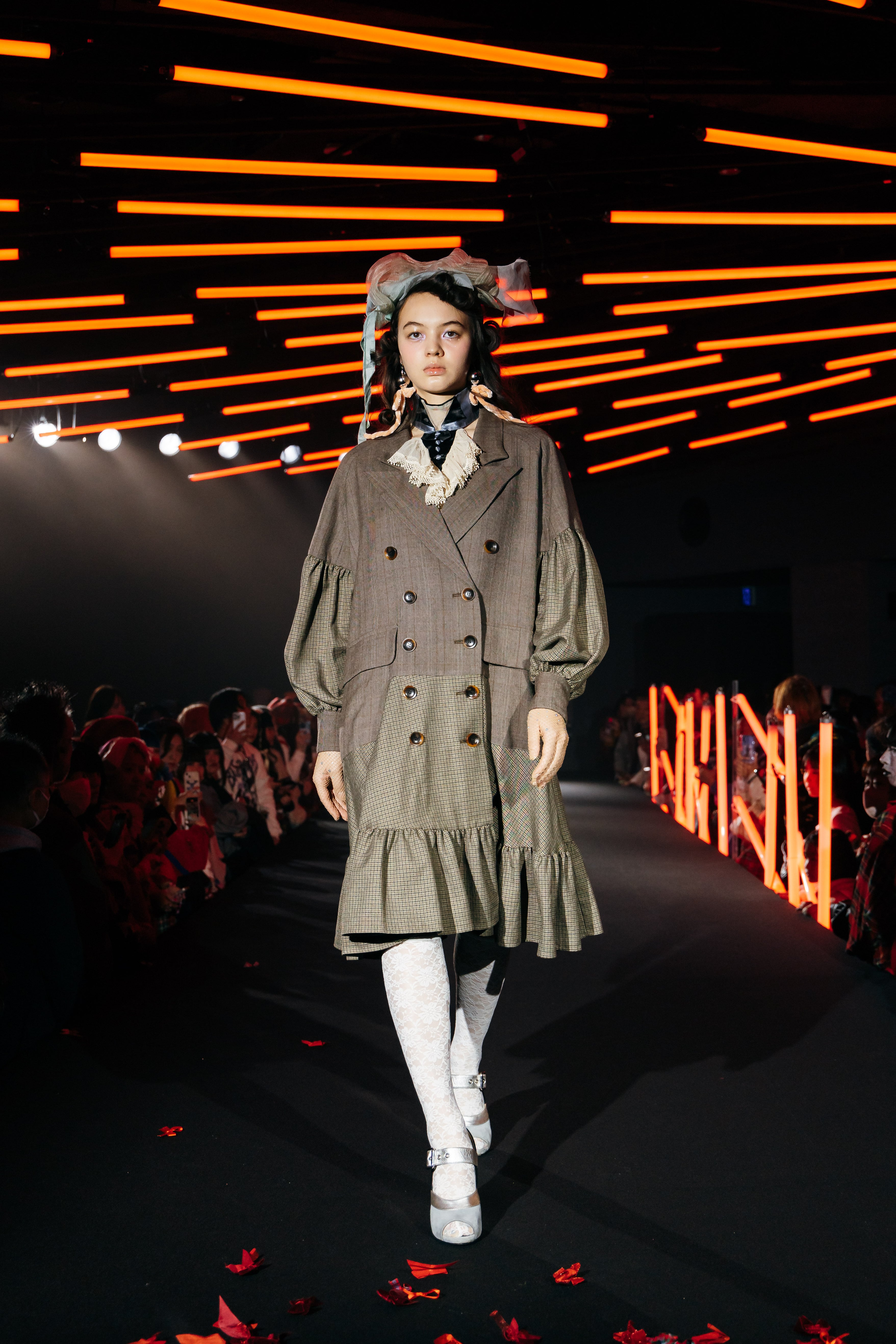 スーツワンピース BROWN