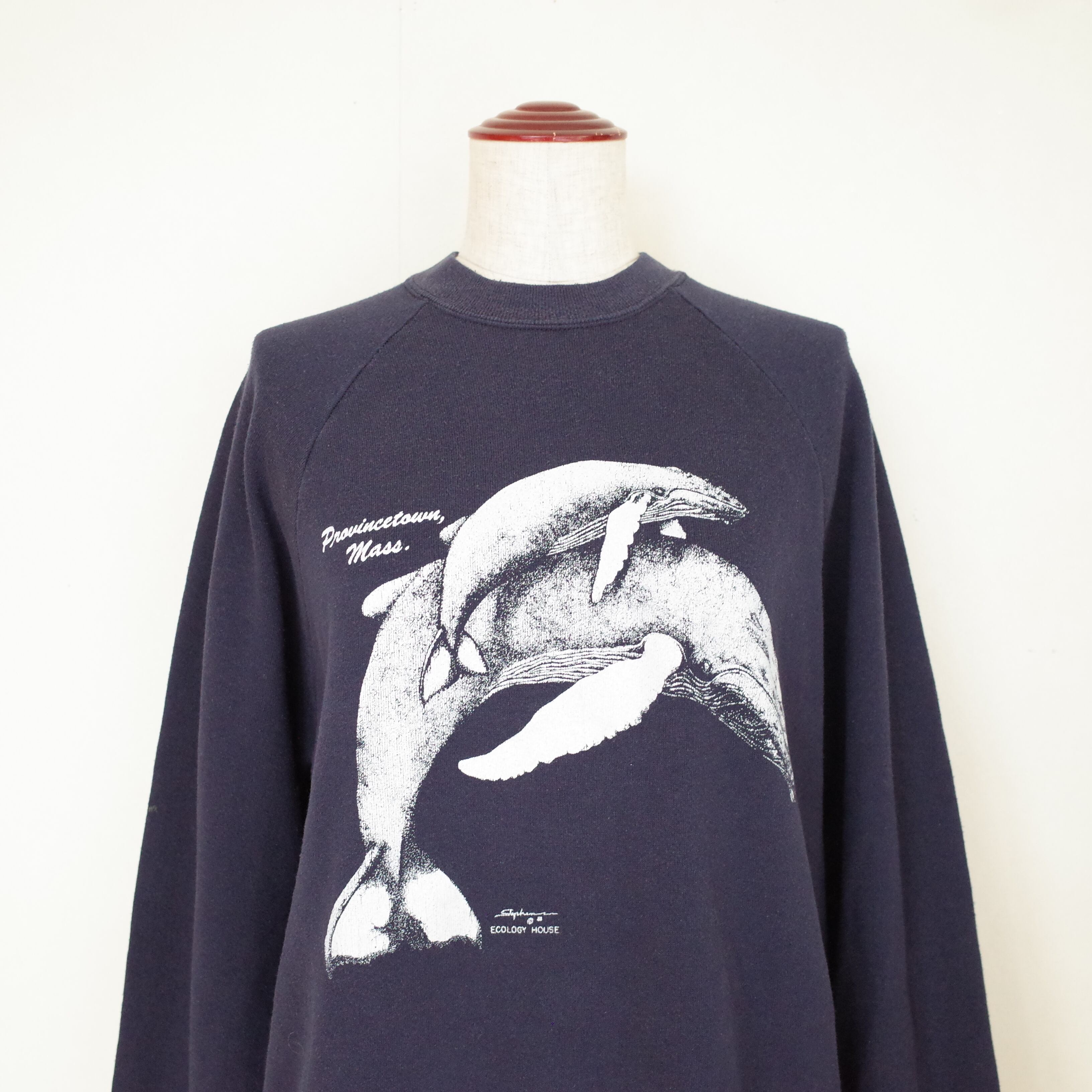 70s dolphin print sweat