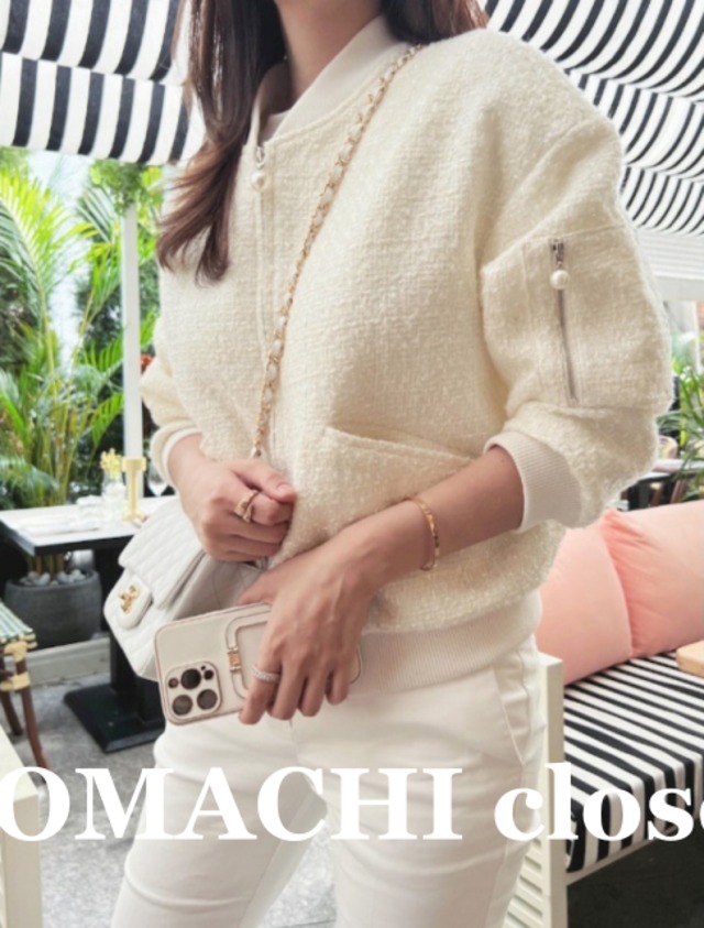 【送料無料】ツイードジャケット ツイード  ジャケット アウター ブルゾン ショート丈 黒 白 ブラック ホワイト 長袖 ジッパー  韓国 レディース オルチャン かわいい 可愛い キュート 大人可愛い 大人女子 シンプル きれいめ カジュアル 大人 気品 上品 おしゃれ お洒落 こなれ感 きちんと 大人女子 クール エレガント フェミニン ワンサイズ  10代 20代 30代 40代  デート ショッピング 旅行 休日 普段使い  コーデ トレンド スタイル スタイルアップ