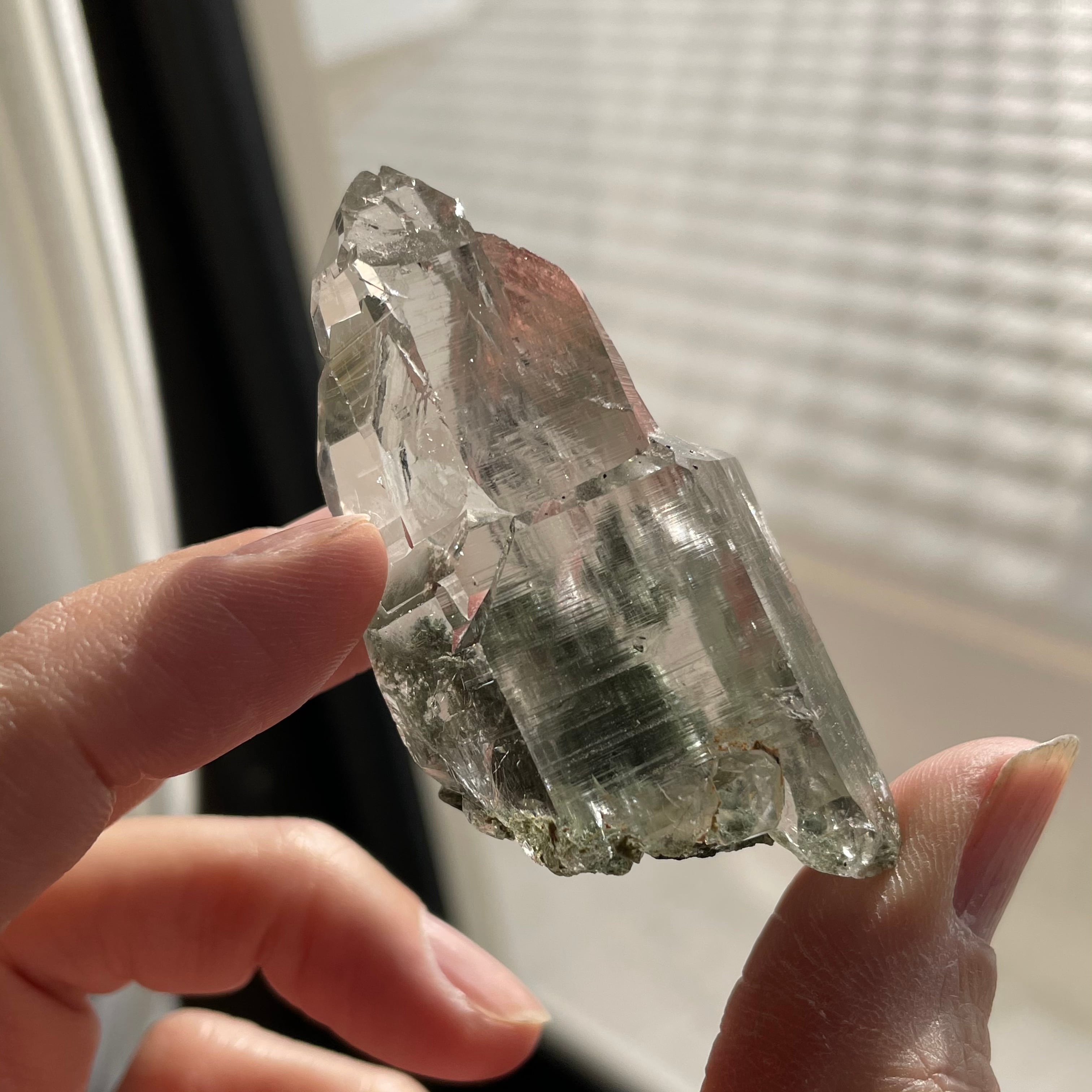 ヒマラヤ水晶 マニハール産 クローライト入りクリスタル | Natyrally