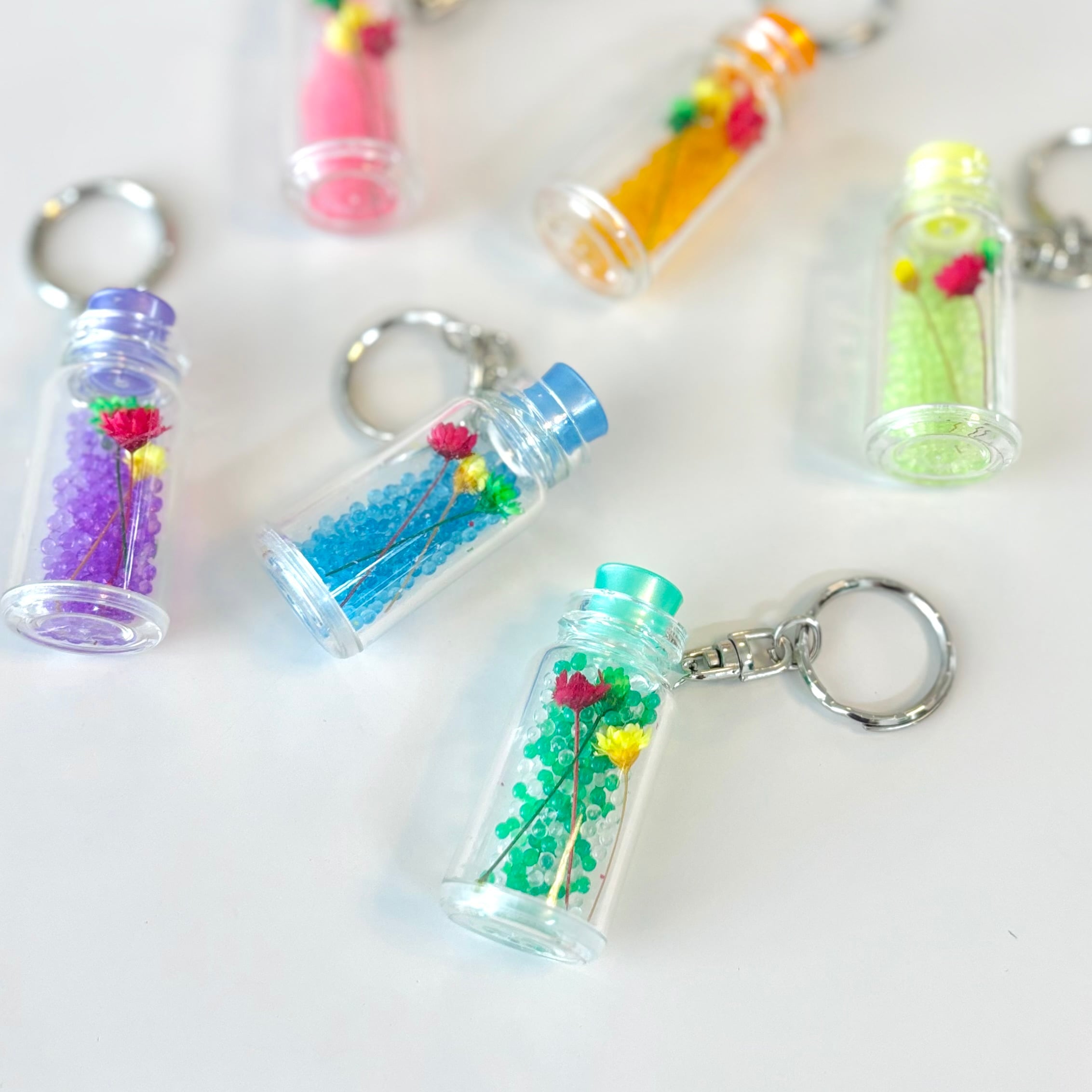 80s☆お花入小瓶のキーホルダー1P | ガラクタや ネバーランド