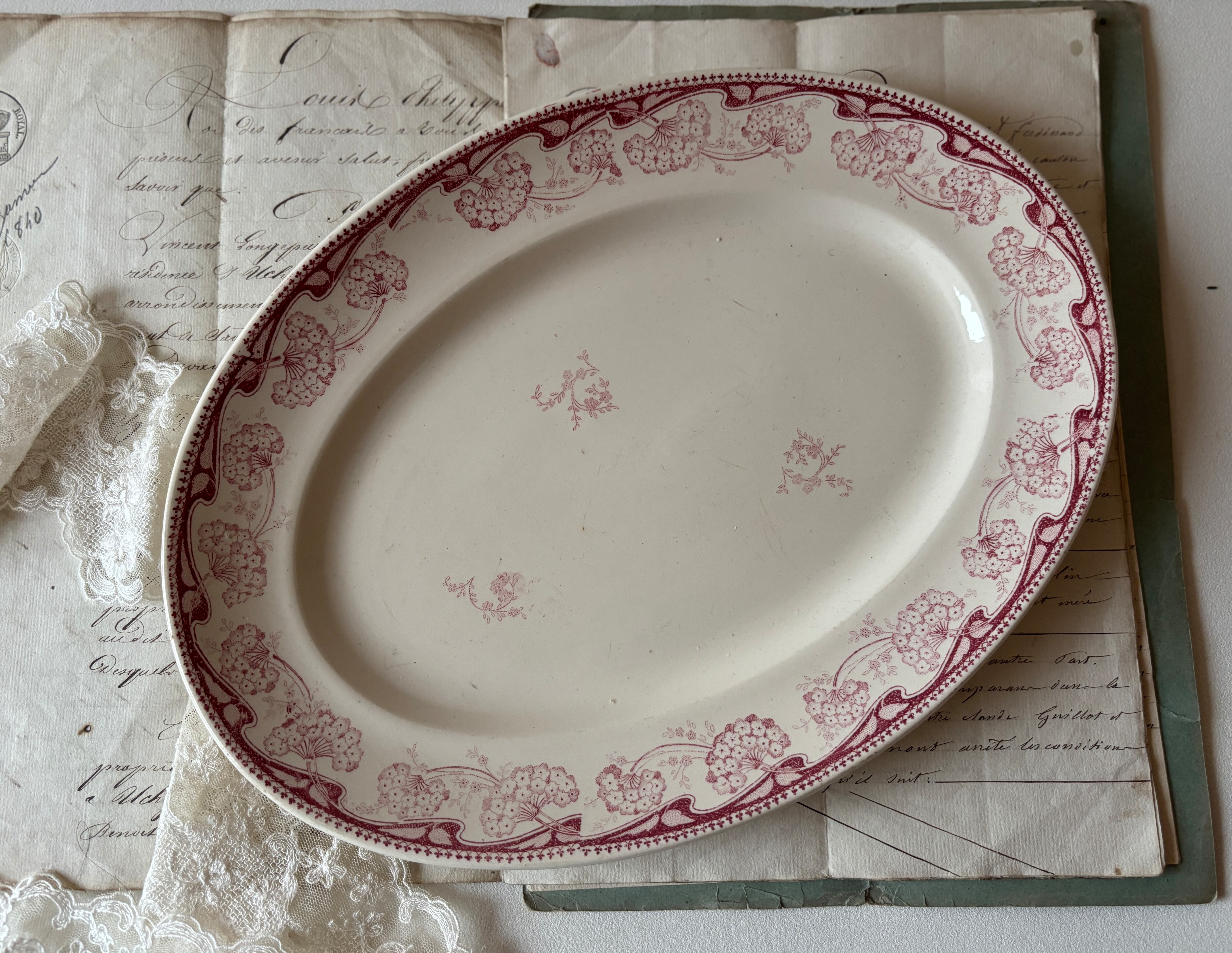 Creil et montereau / クレイユモントロー オーバルプレート赤 フランスアンティーク皿