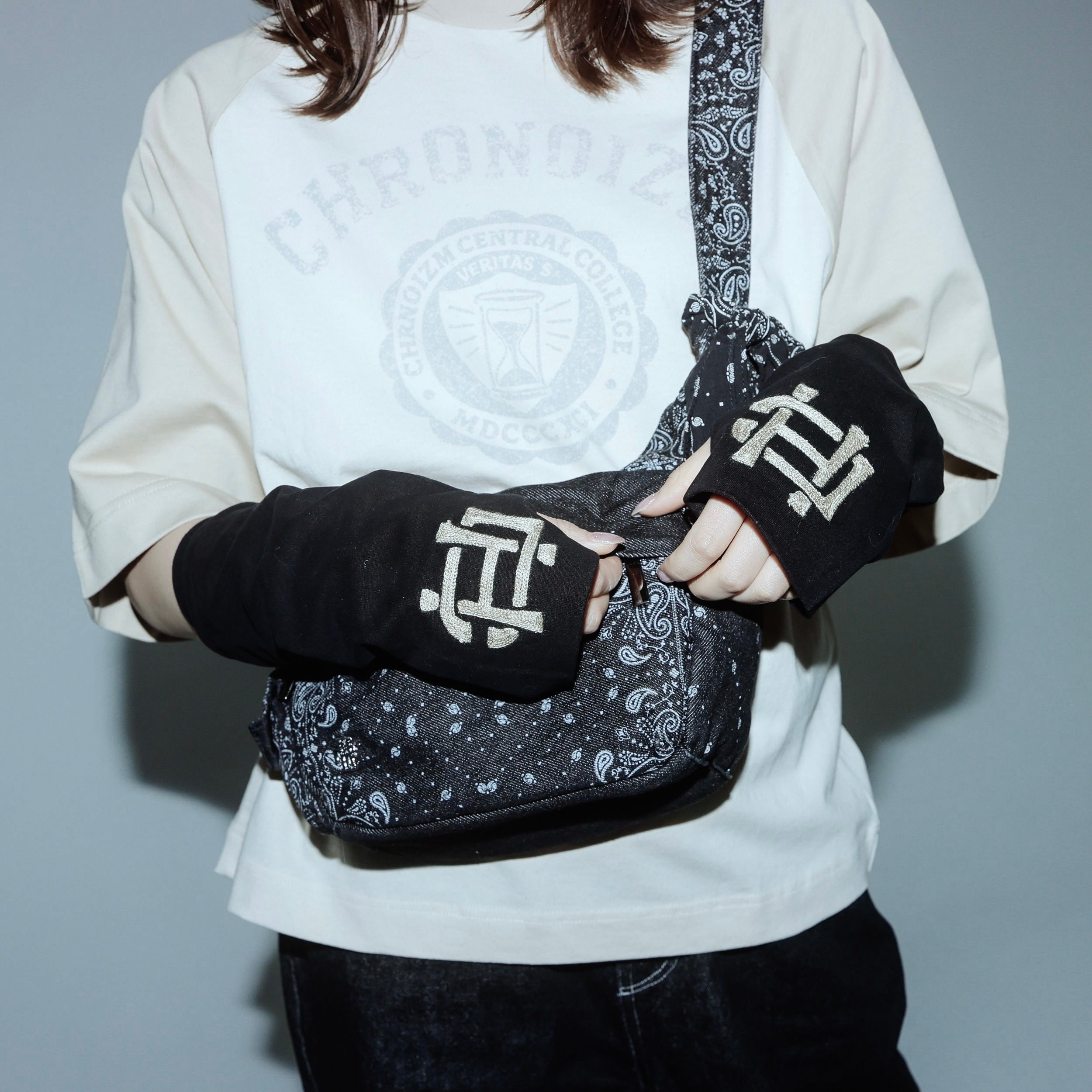 ARM COVER | CHRONOIZM