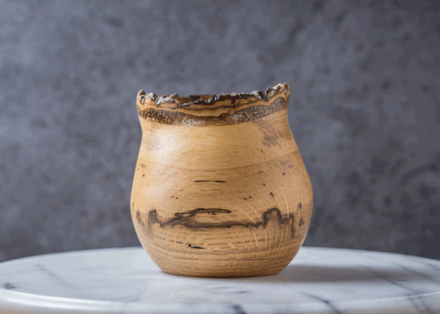 クヌギ材 花器 1（グリーンウッドターニング・鉢カバー・木製花器）／Canaria Wood Works