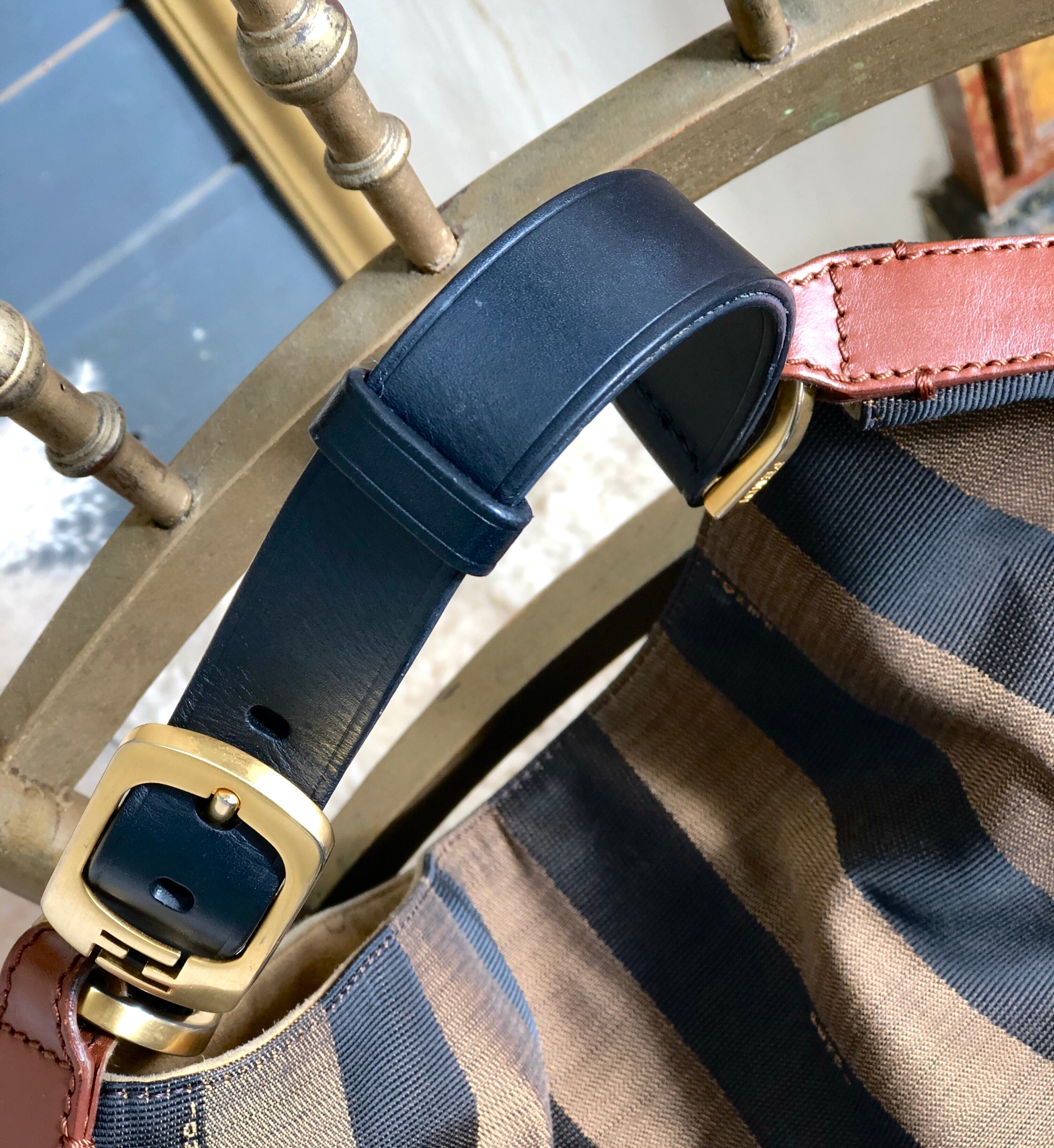 FENDI フェンディ ペカン柄 ジャガード×レザー ショルダーバッグ