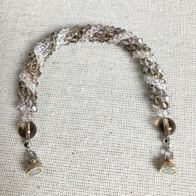 スワロのかぎ針編みブレスレット/スモーキークォーツ
