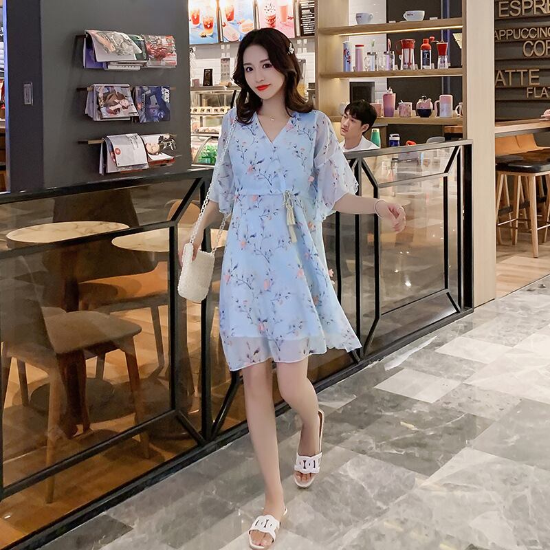 【新作】【送料無料】 マタニティドレス2020夏の新しい小さな新鮮なシフォンフローラルドレスバージョンVネックミドル丈マタニティドレス-アリババ サマー 夏物 花柄 expec281800764967