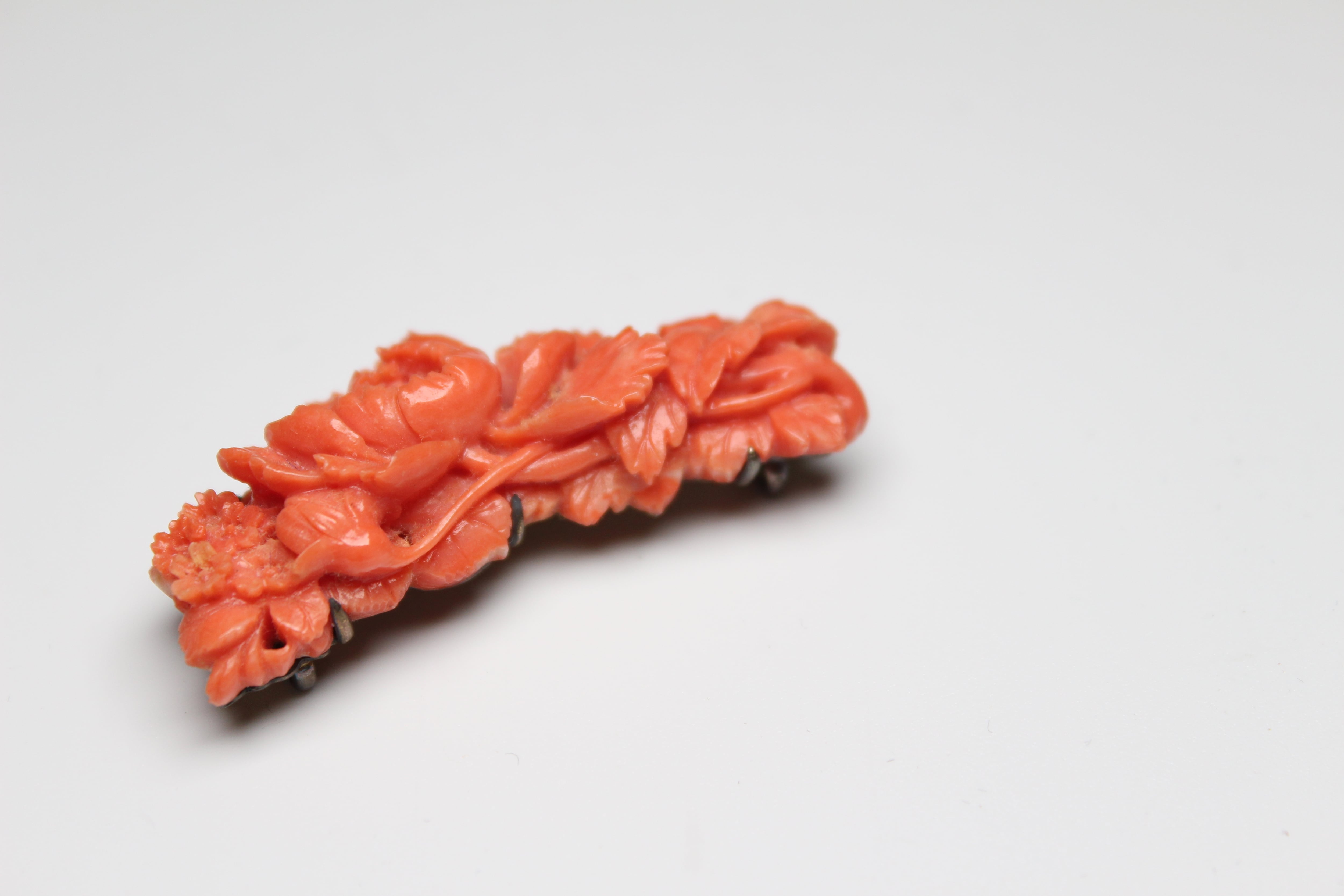 明治期珊瑚帯留 牡丹彫刻 細工 モモサンゴ 美品 | 正一 古美術