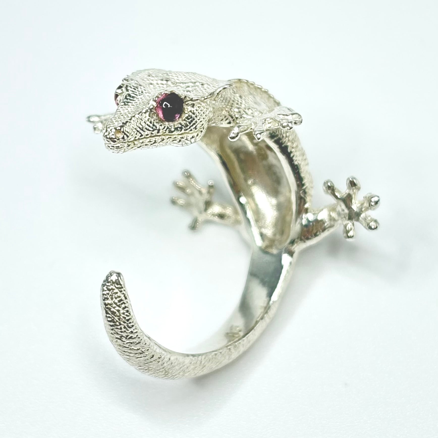 クレステッドゲッコーリング(ピンクトルマリン)