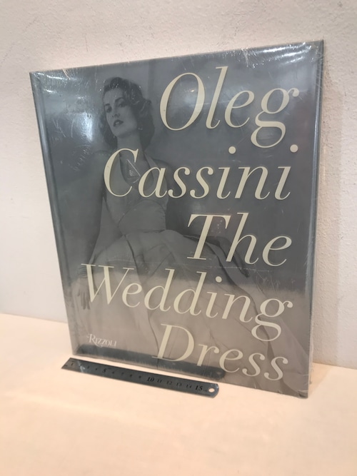 未開封　オレグ・カッシーニ　Oleg Cassini the wedding dress