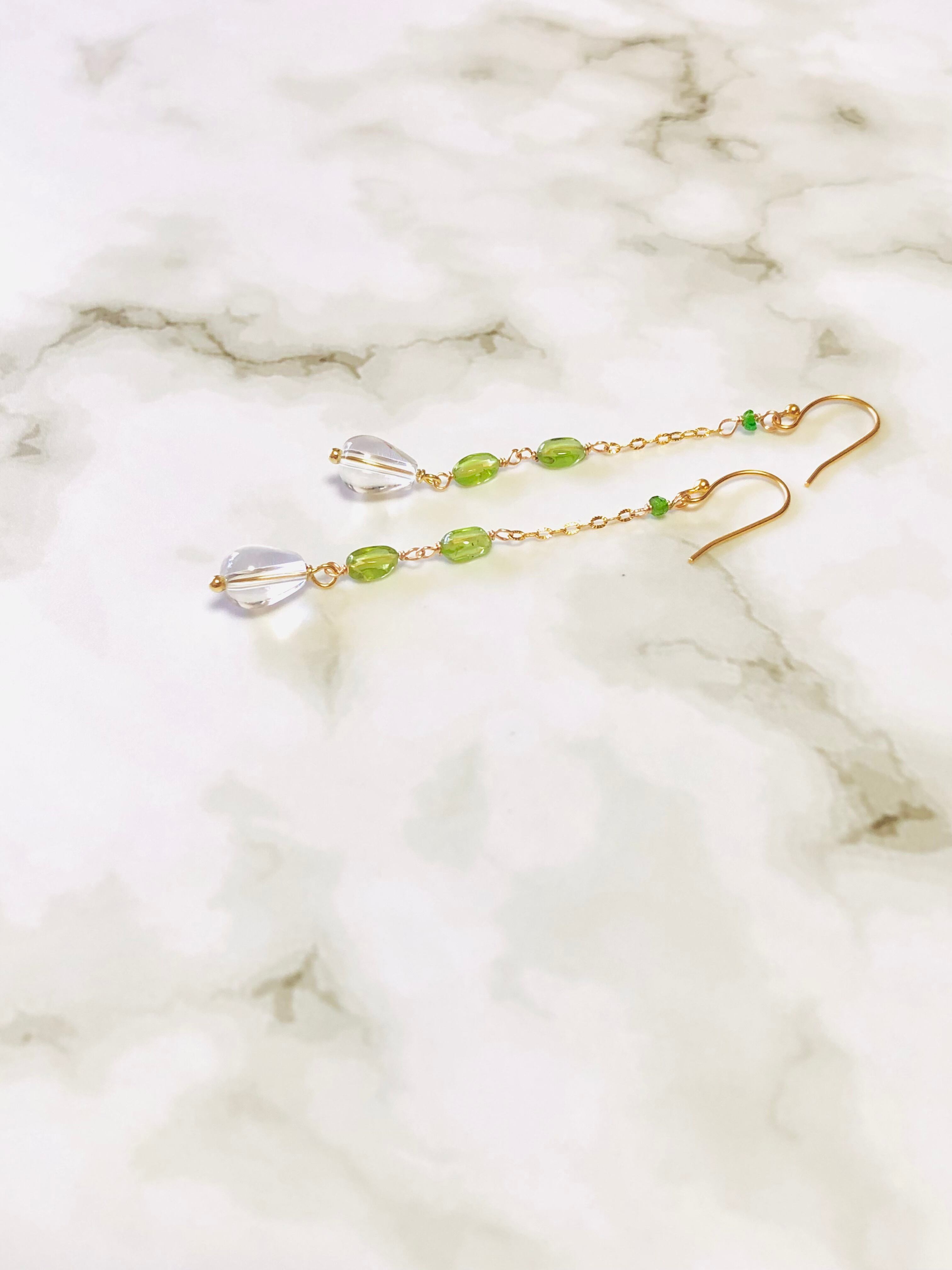 ペリドット×クリスタルピアス
