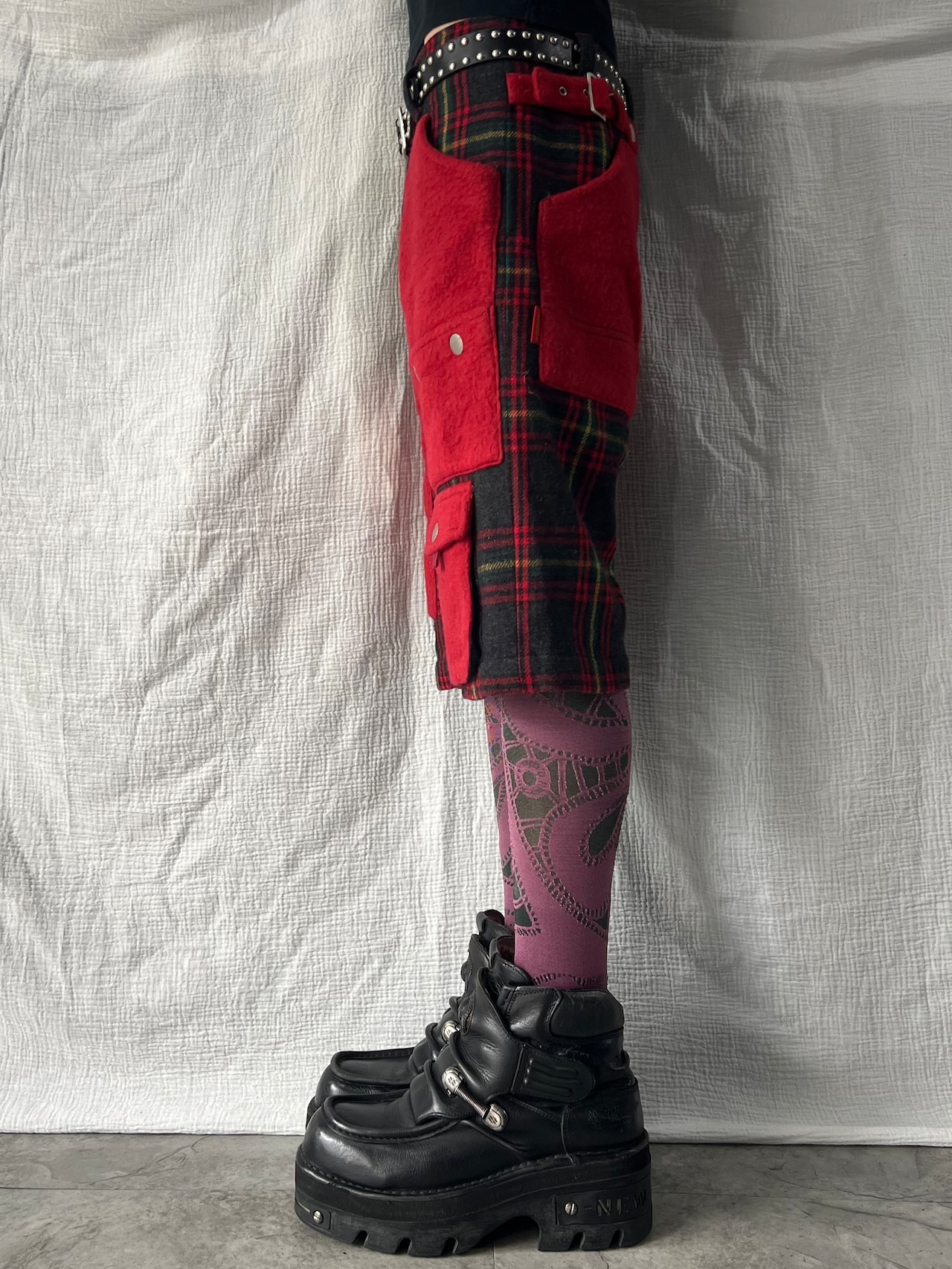 "BETTY'S BLUE BOY" Wool Multi Pocket Half Pants