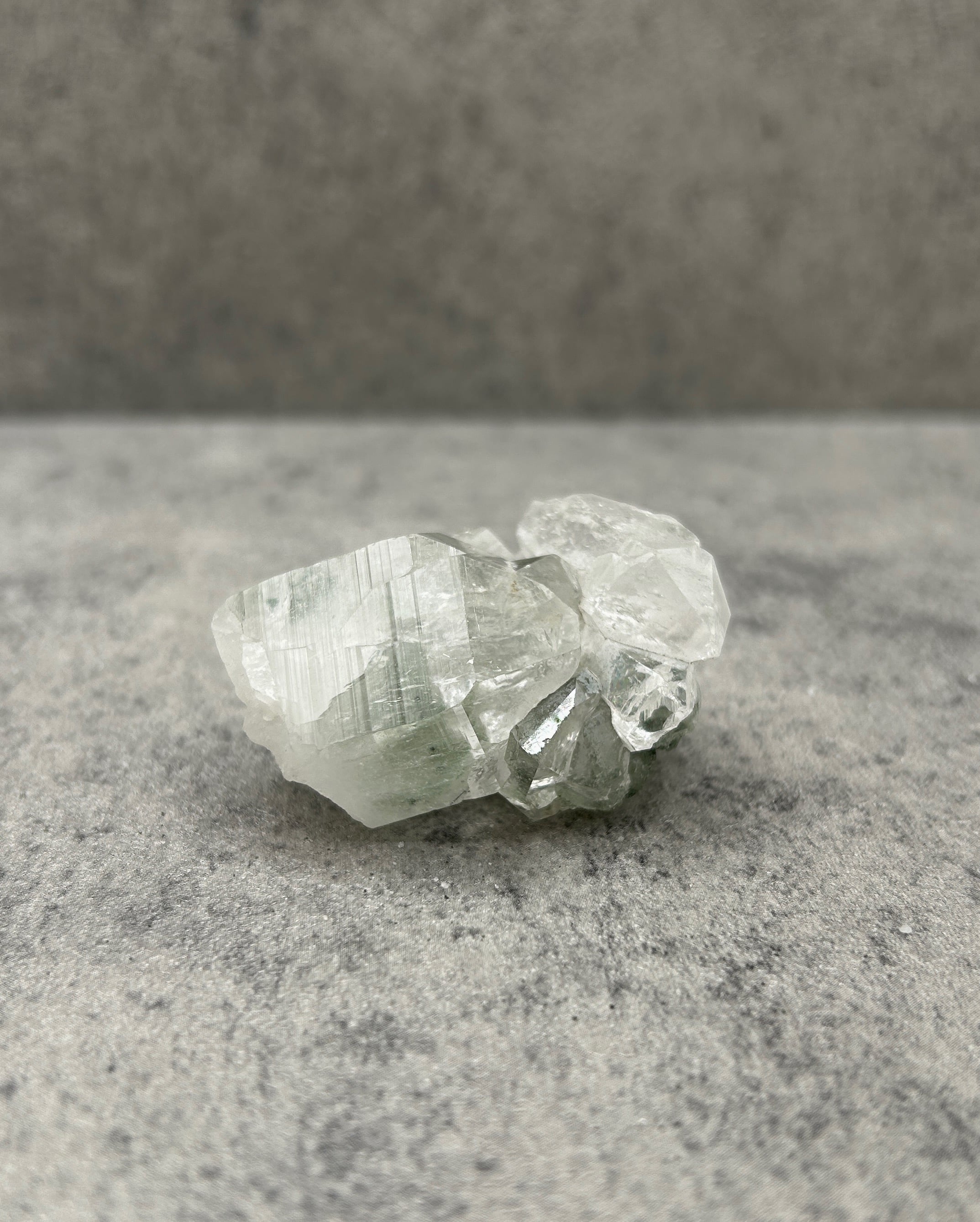 ヒマラヤ水晶　A-9