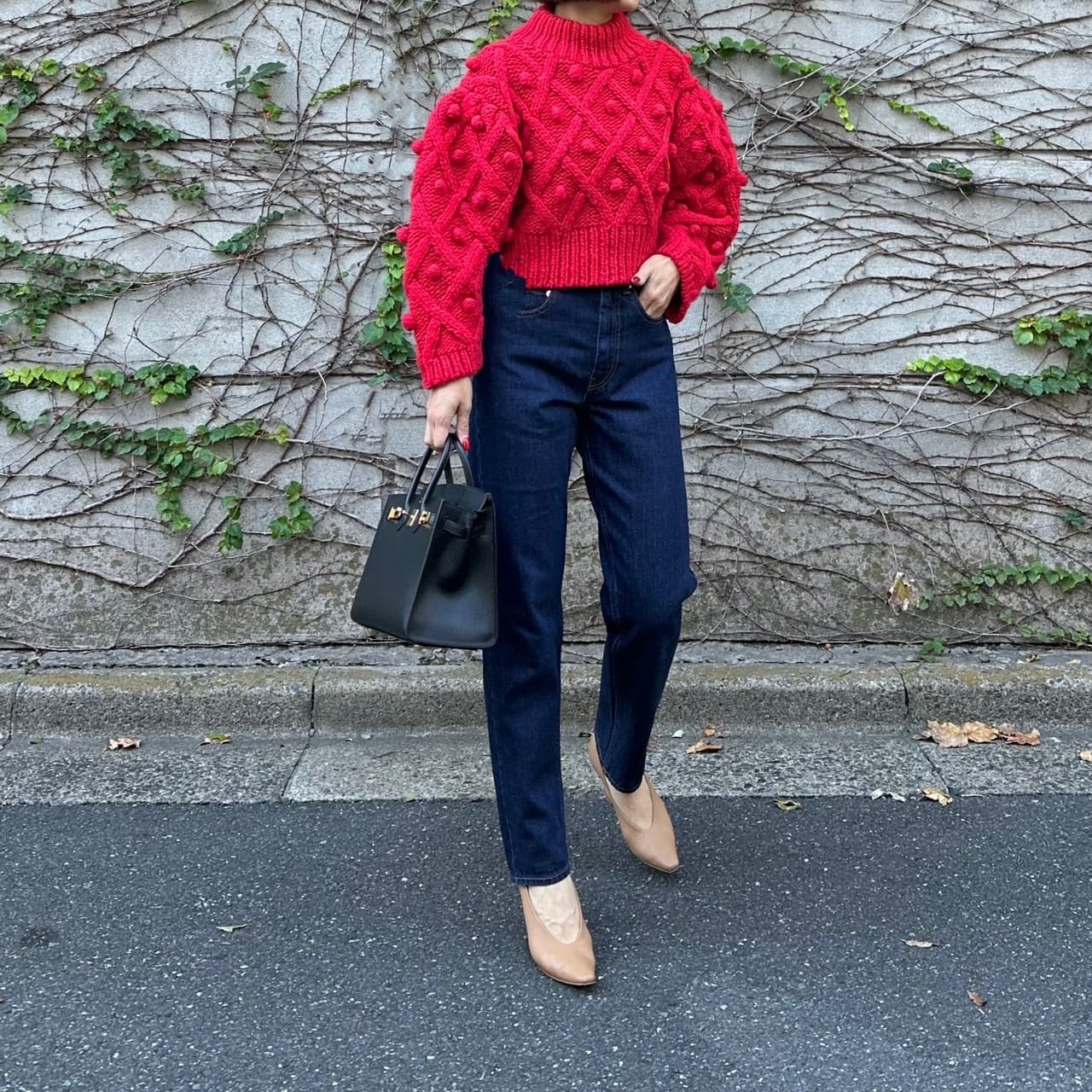 手編みポンポンタートルニット Maxim レッド | Cygne 