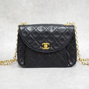 CHANEL シャネル マトラッセ ゴールドチェーンショルダーバッグ ラム ブラック オールドシャネル 2560