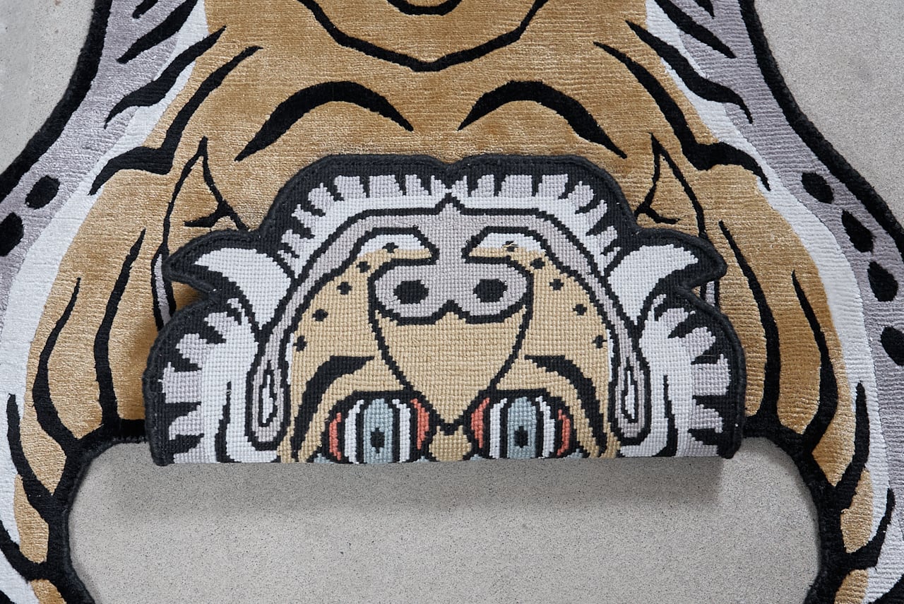 Tibetan Tiger Rug 《Mサイズ•シルク・オリジナル2・マスタード