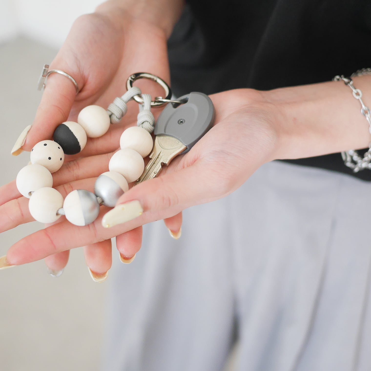 ドットビーズ ハンドストラップ ミニ│DOT BEAD HAND STRAP mini
