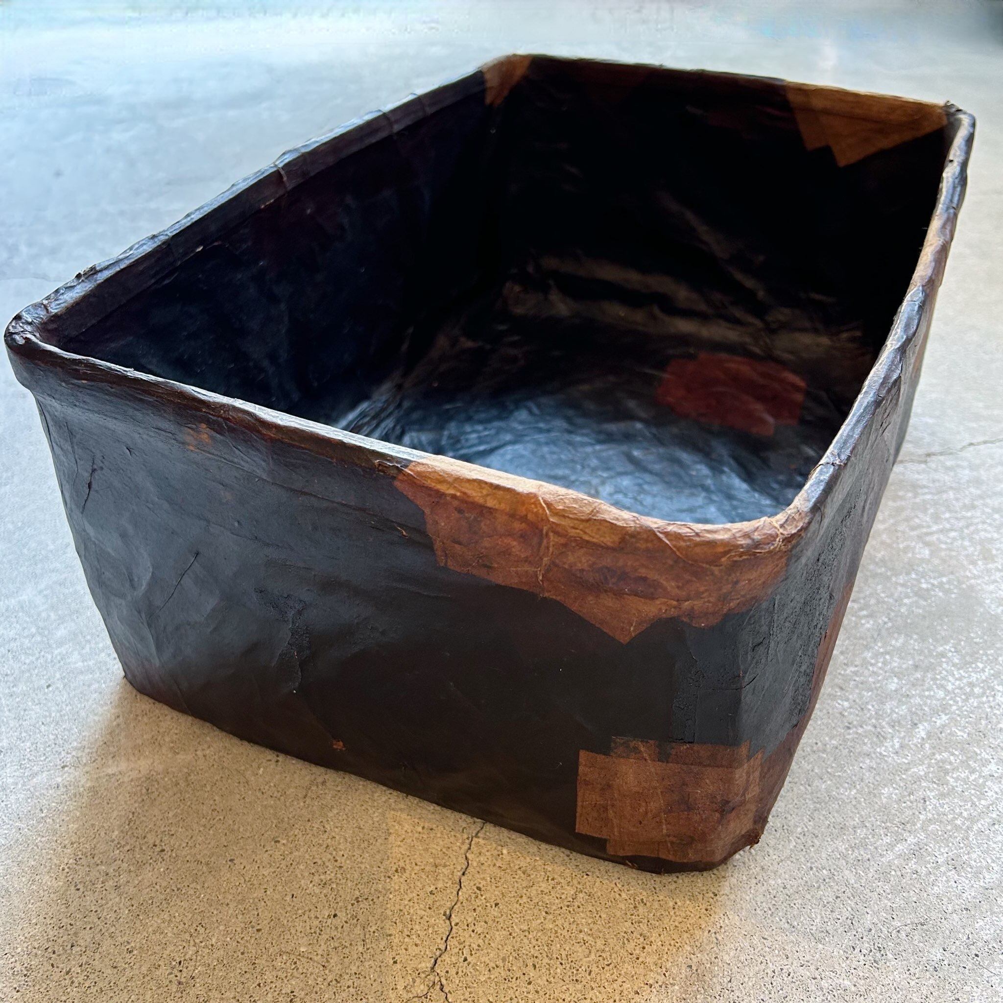 柿渋塗賽銭箱（Sサイズ台付）